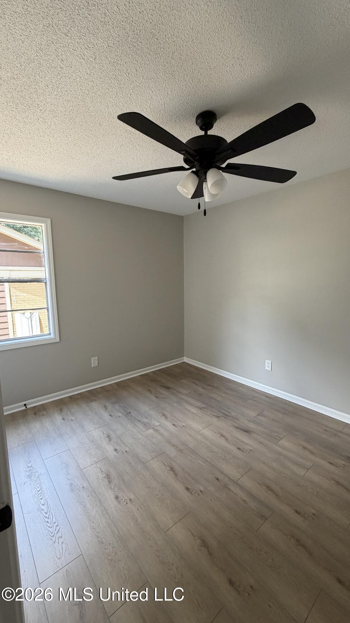 6670 Embassy Circle Property Photo 10