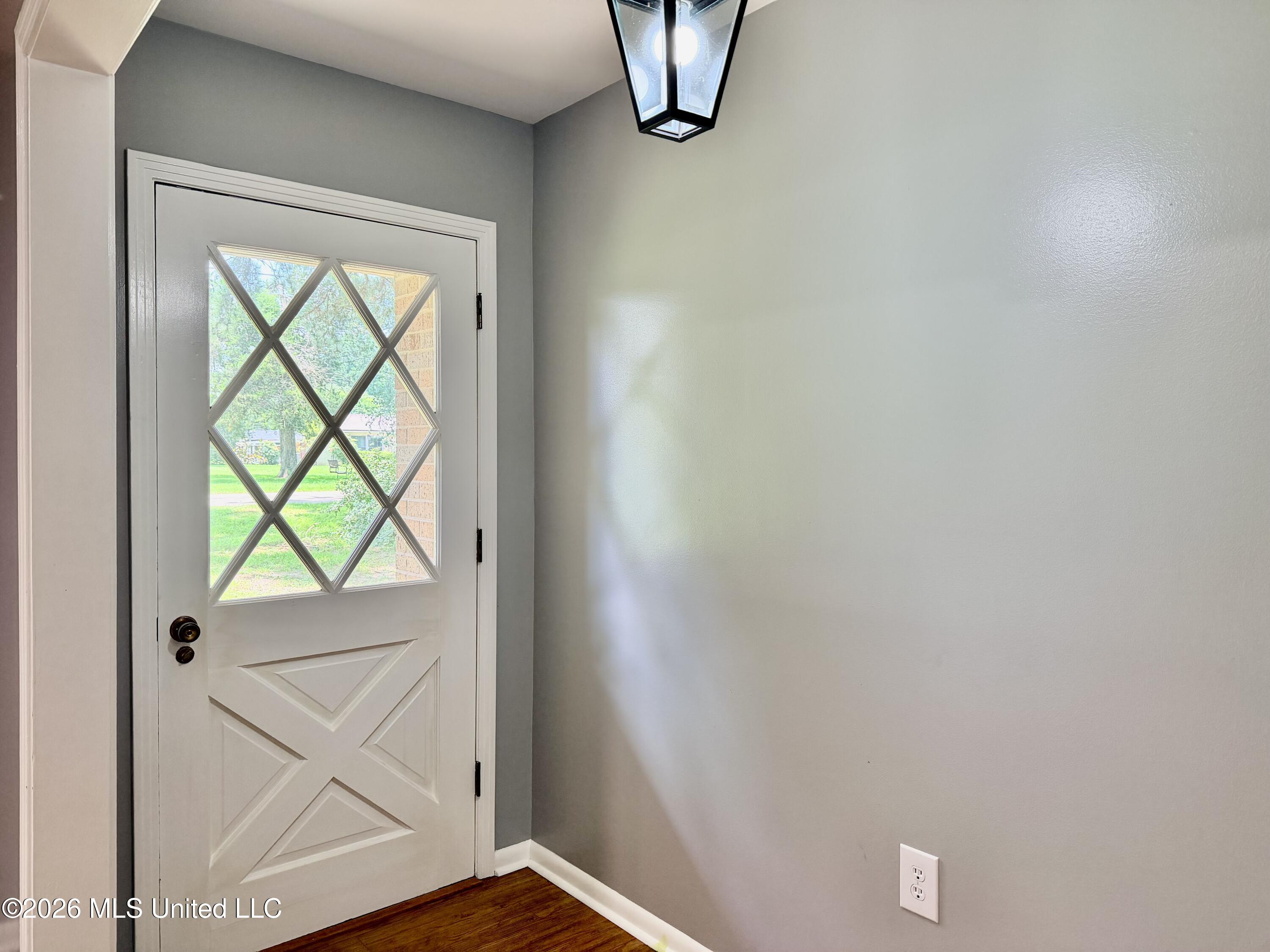 209 Swor Street Property Photo 13