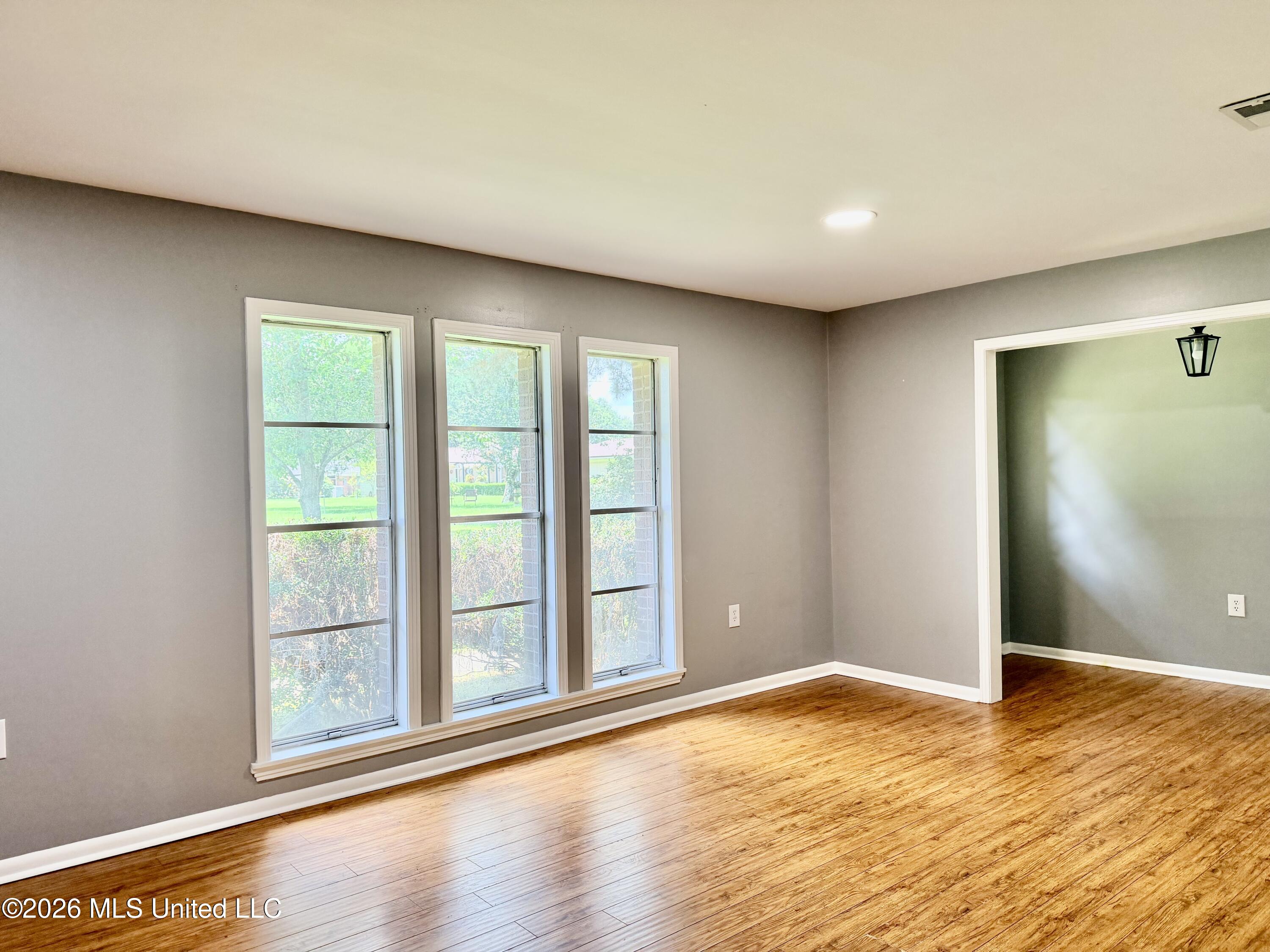 209 Swor Street Property Photo 16
