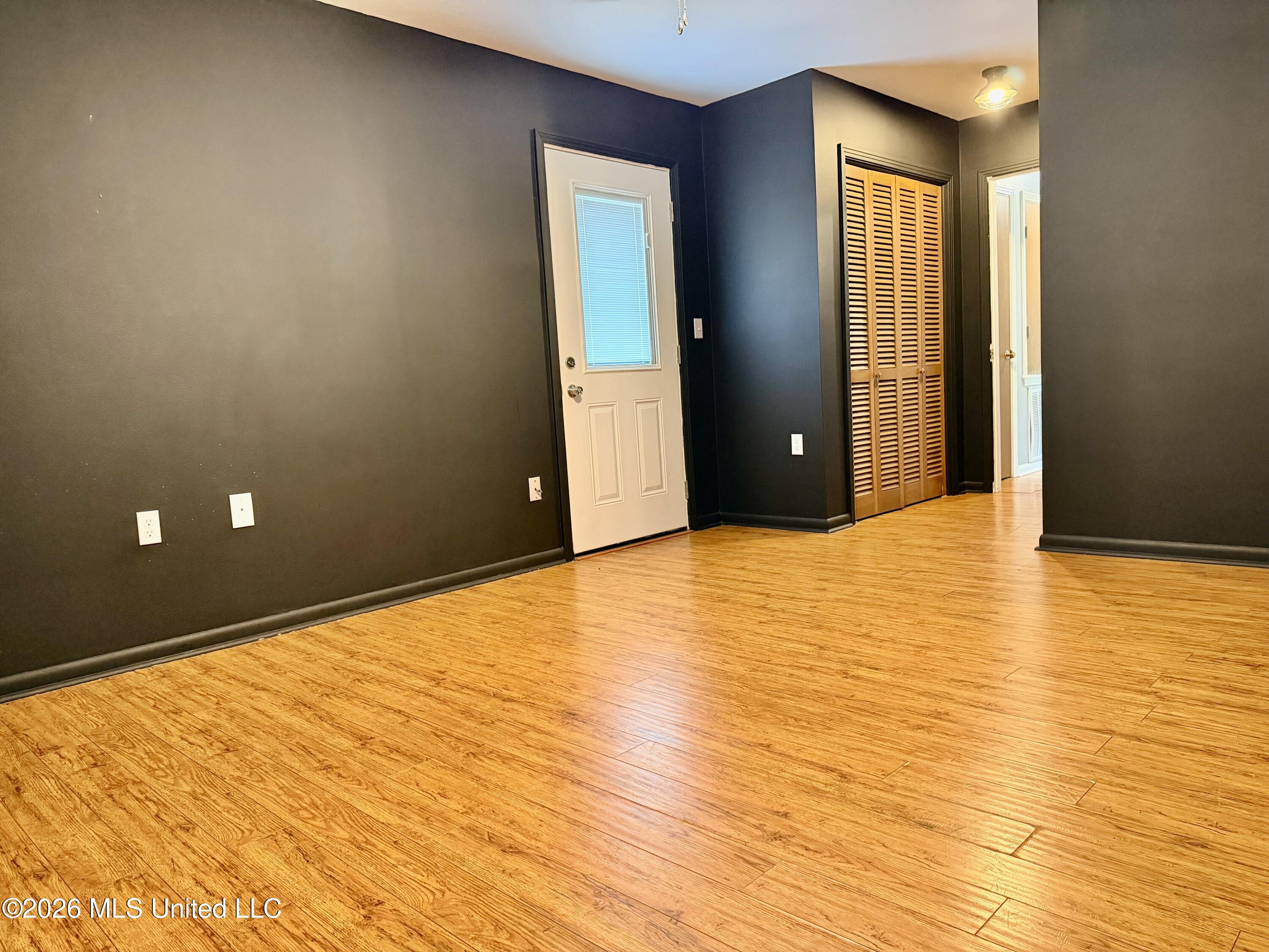 209 Swor Street Property Photo 25