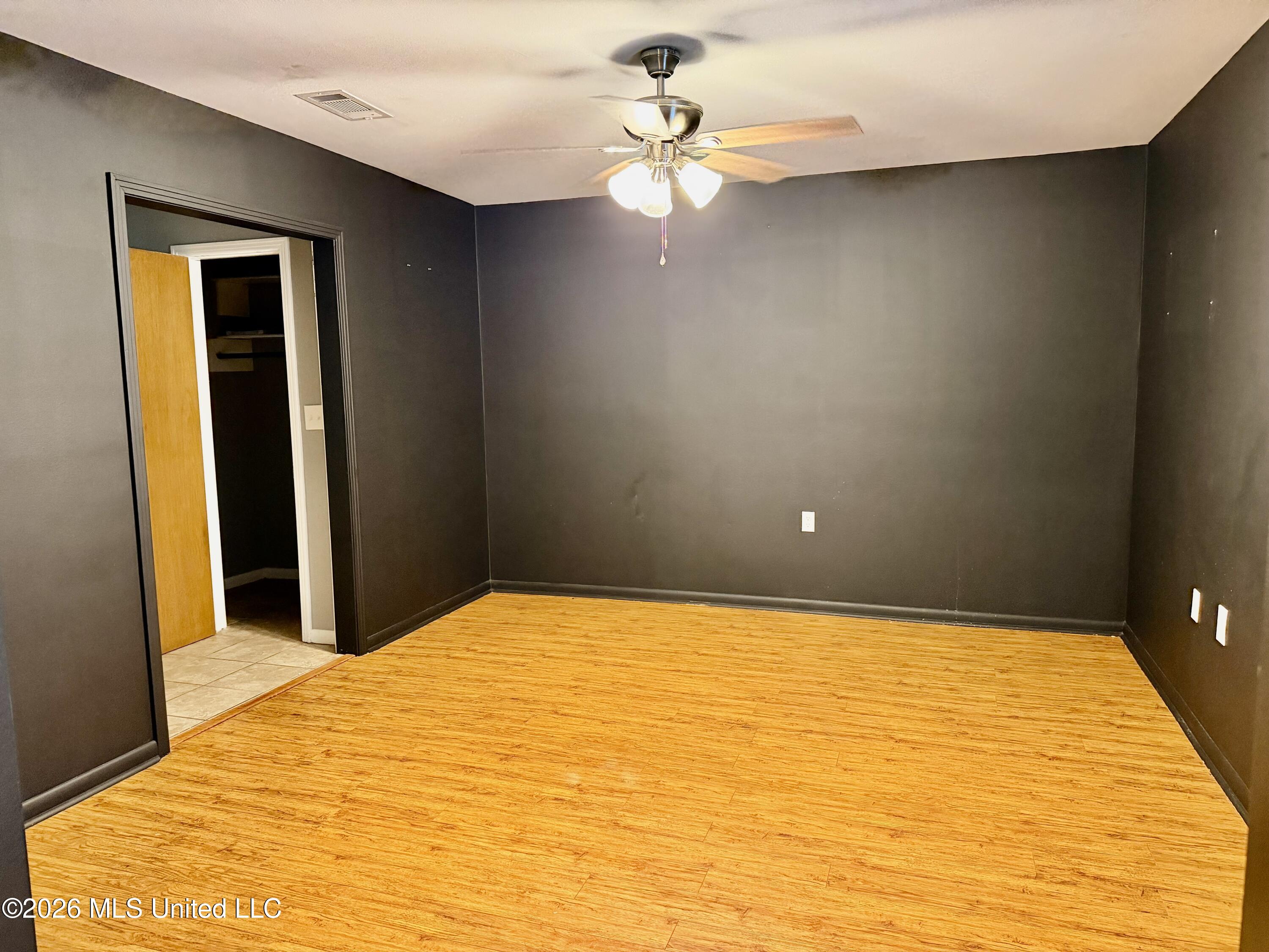 209 Swor Street Property Photo 26