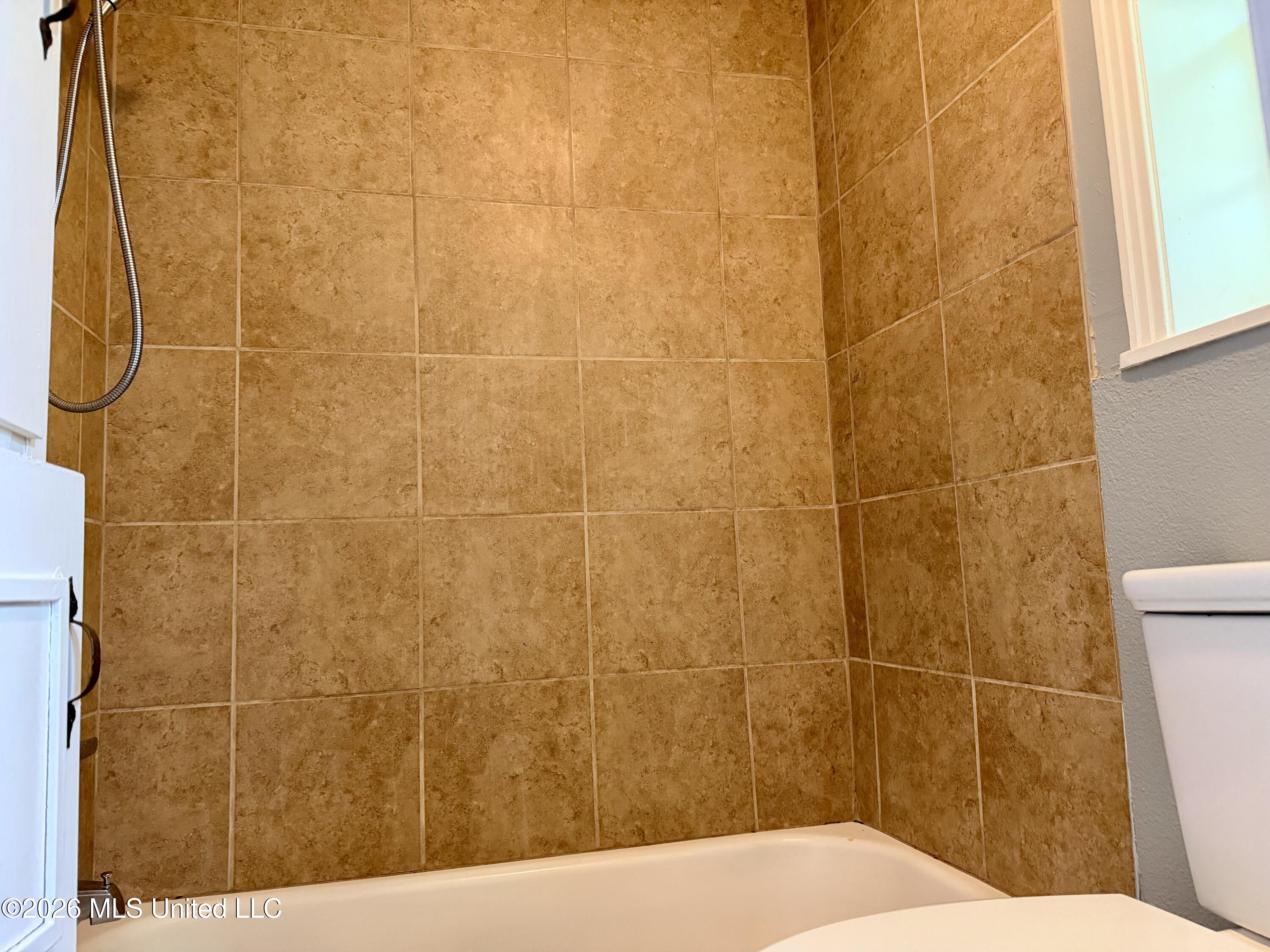 209 Swor Street Property Photo 29