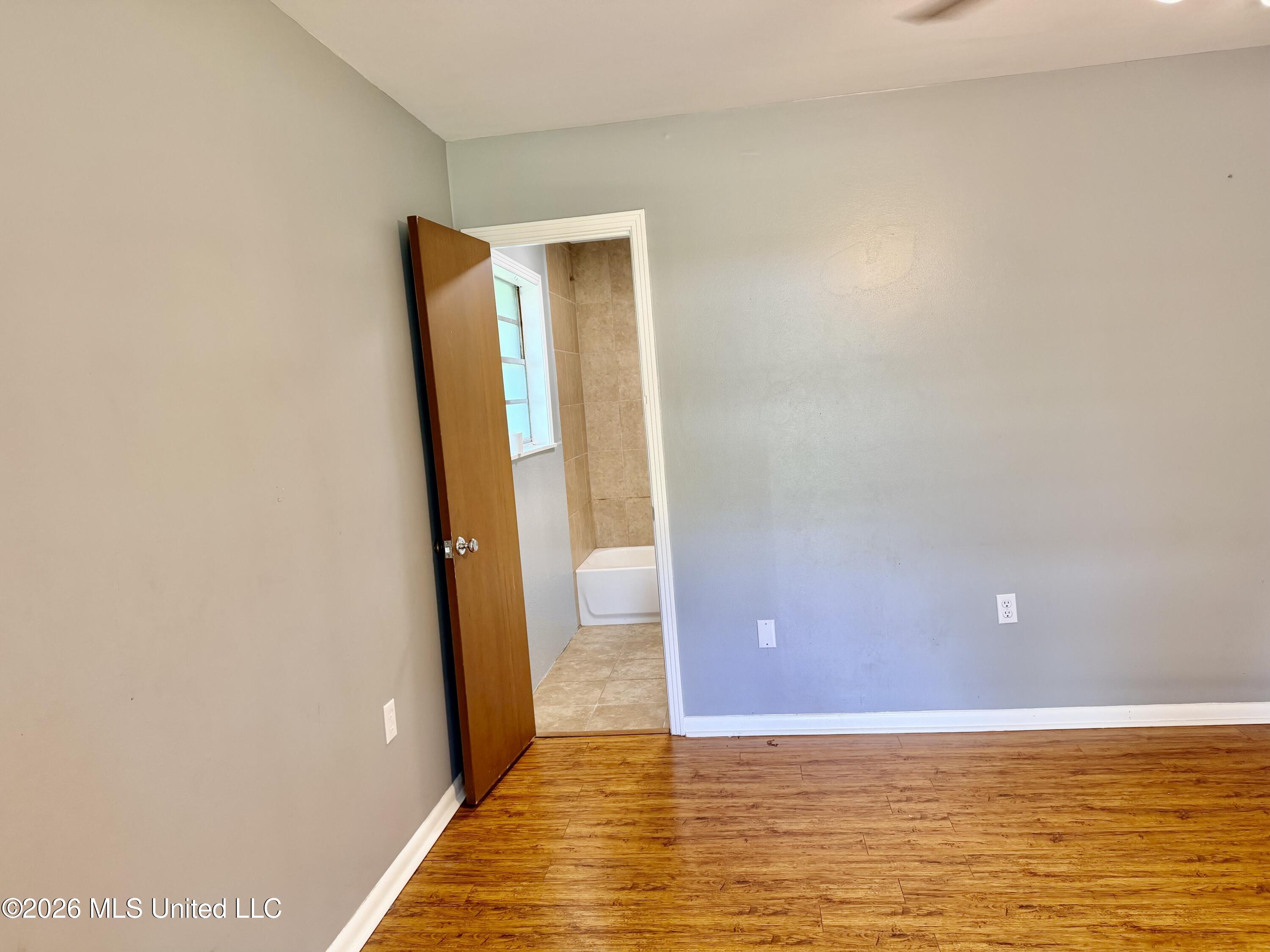 209 Swor Street Property Photo 34