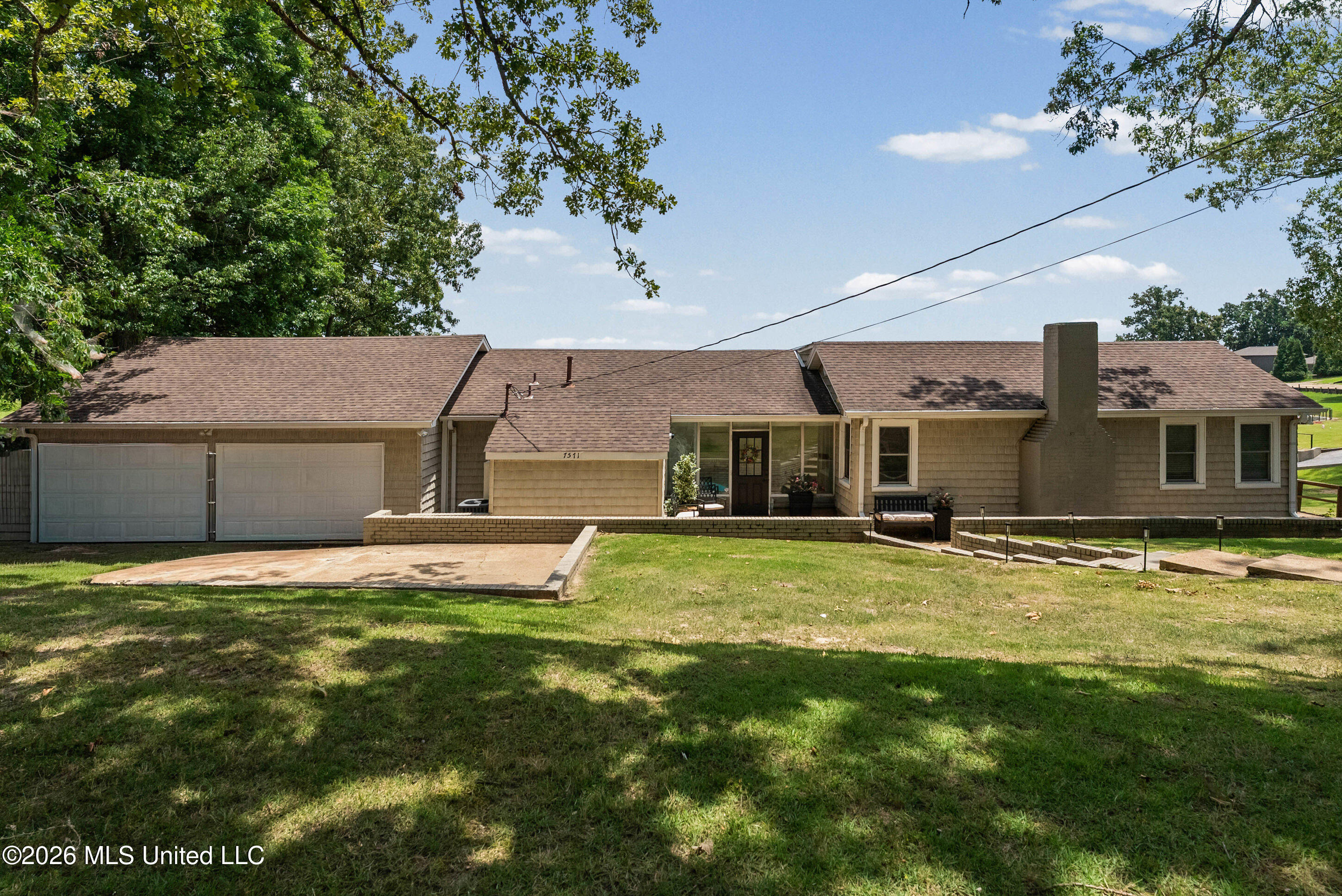 7571 Union Road Property Photo 1