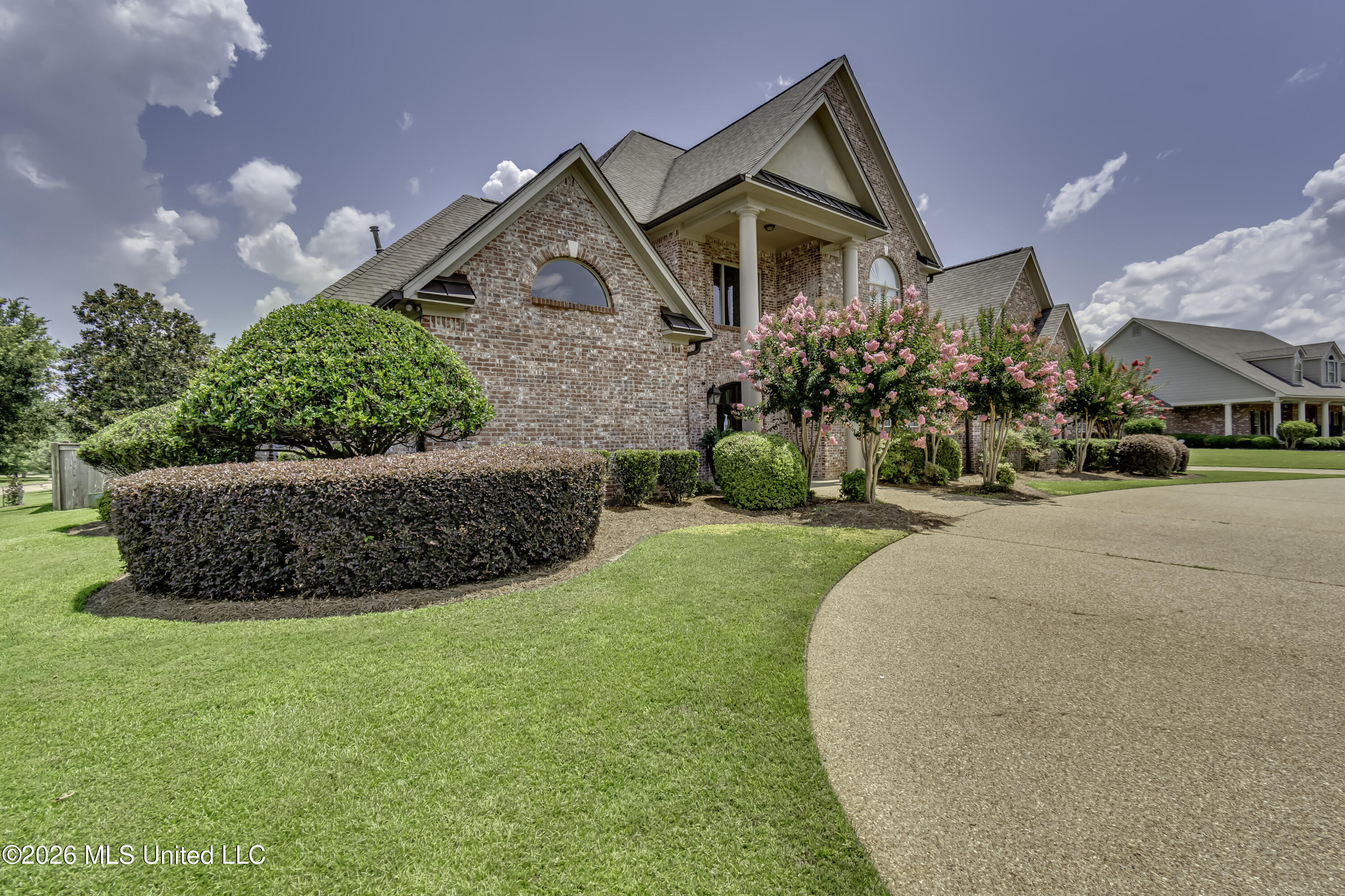 107 Carlton Boulevard Property Photo 3