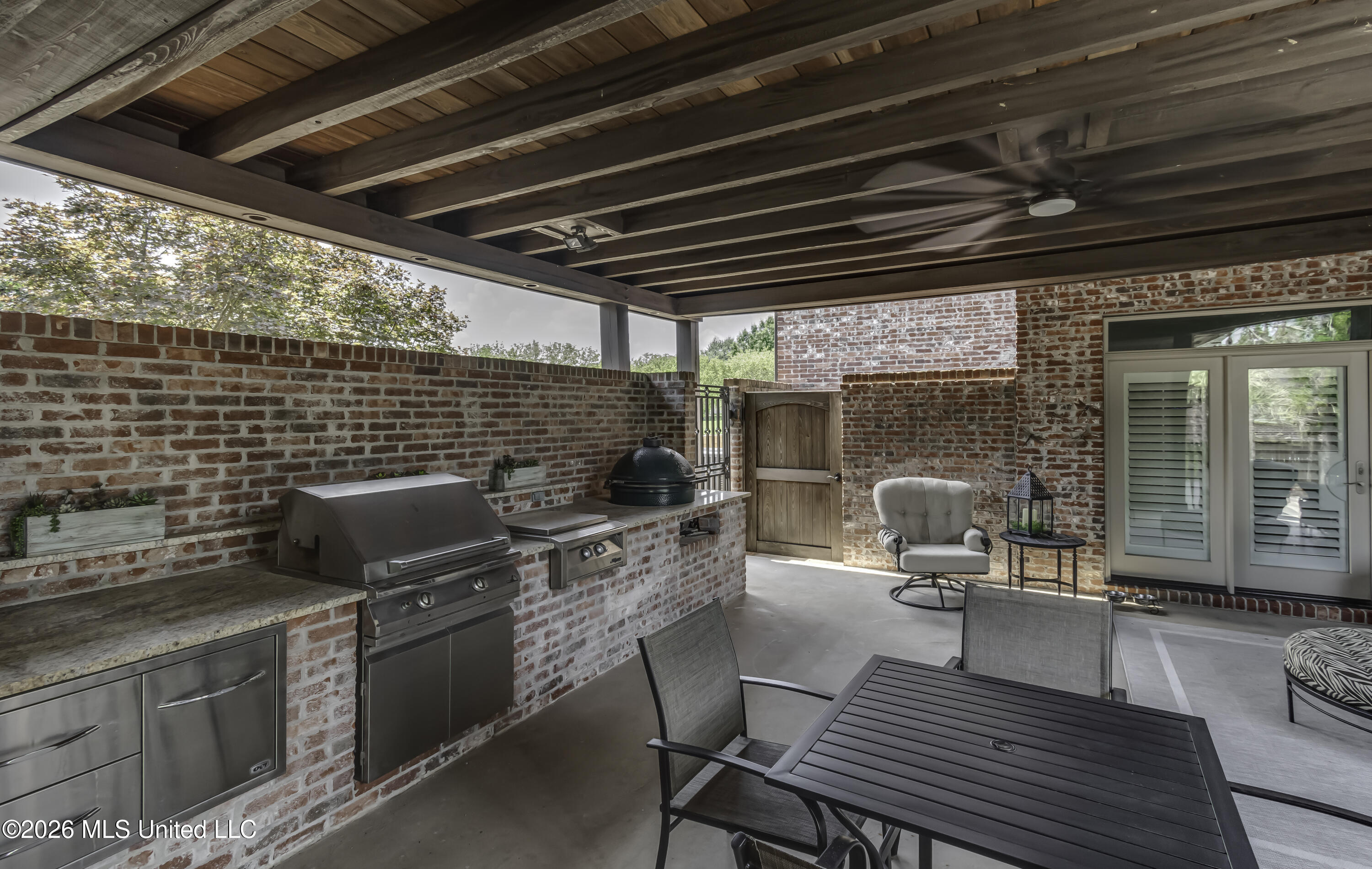 107 Carlton Boulevard Property Photo 13
