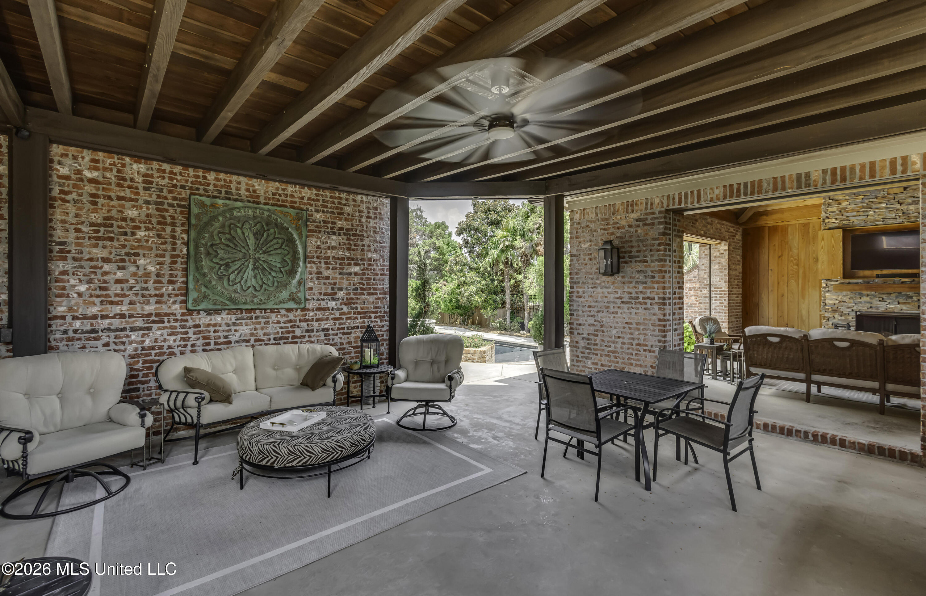 107 Carlton Boulevard Property Photo 15