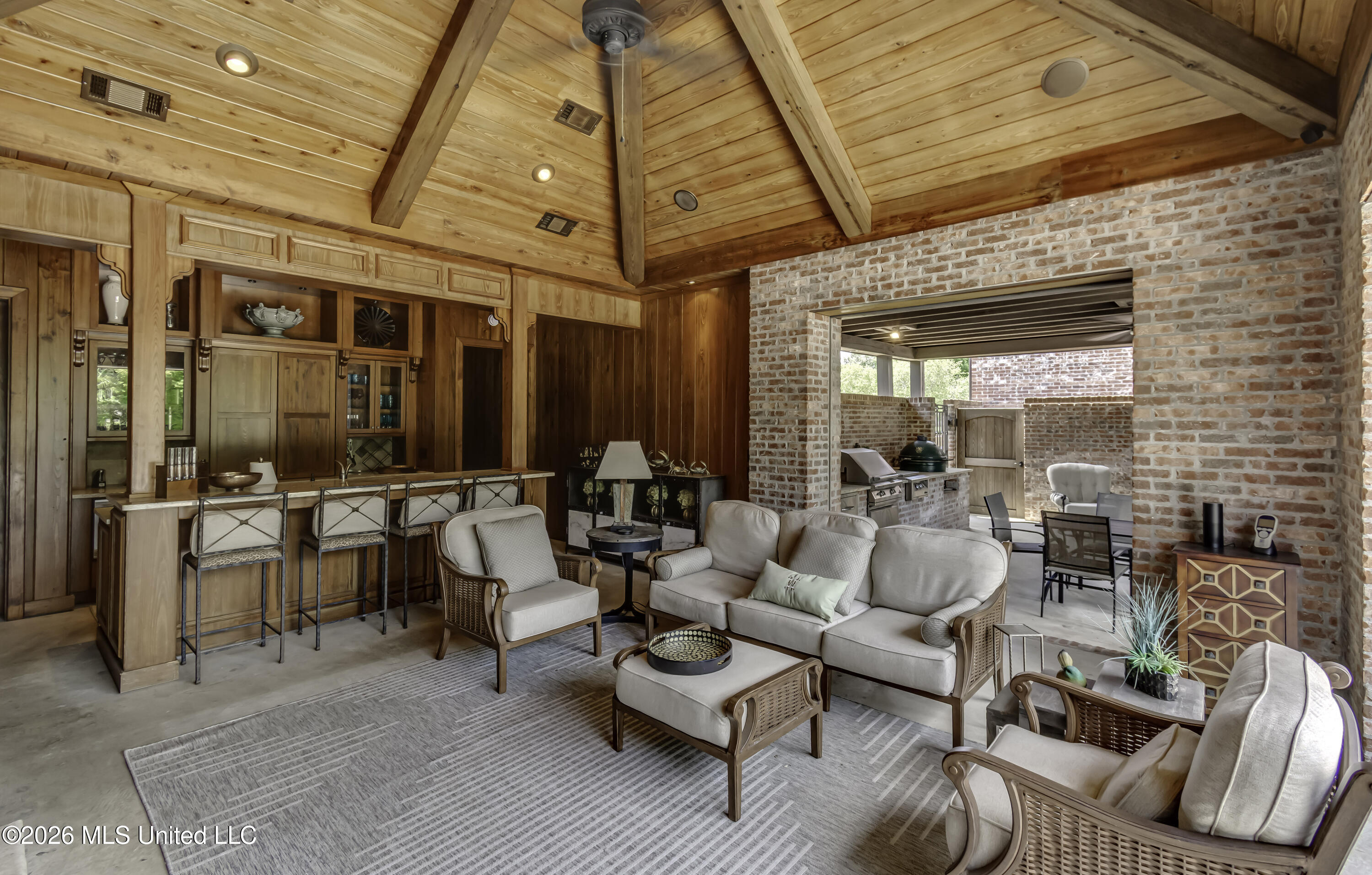 107 Carlton Boulevard Property Photo 18