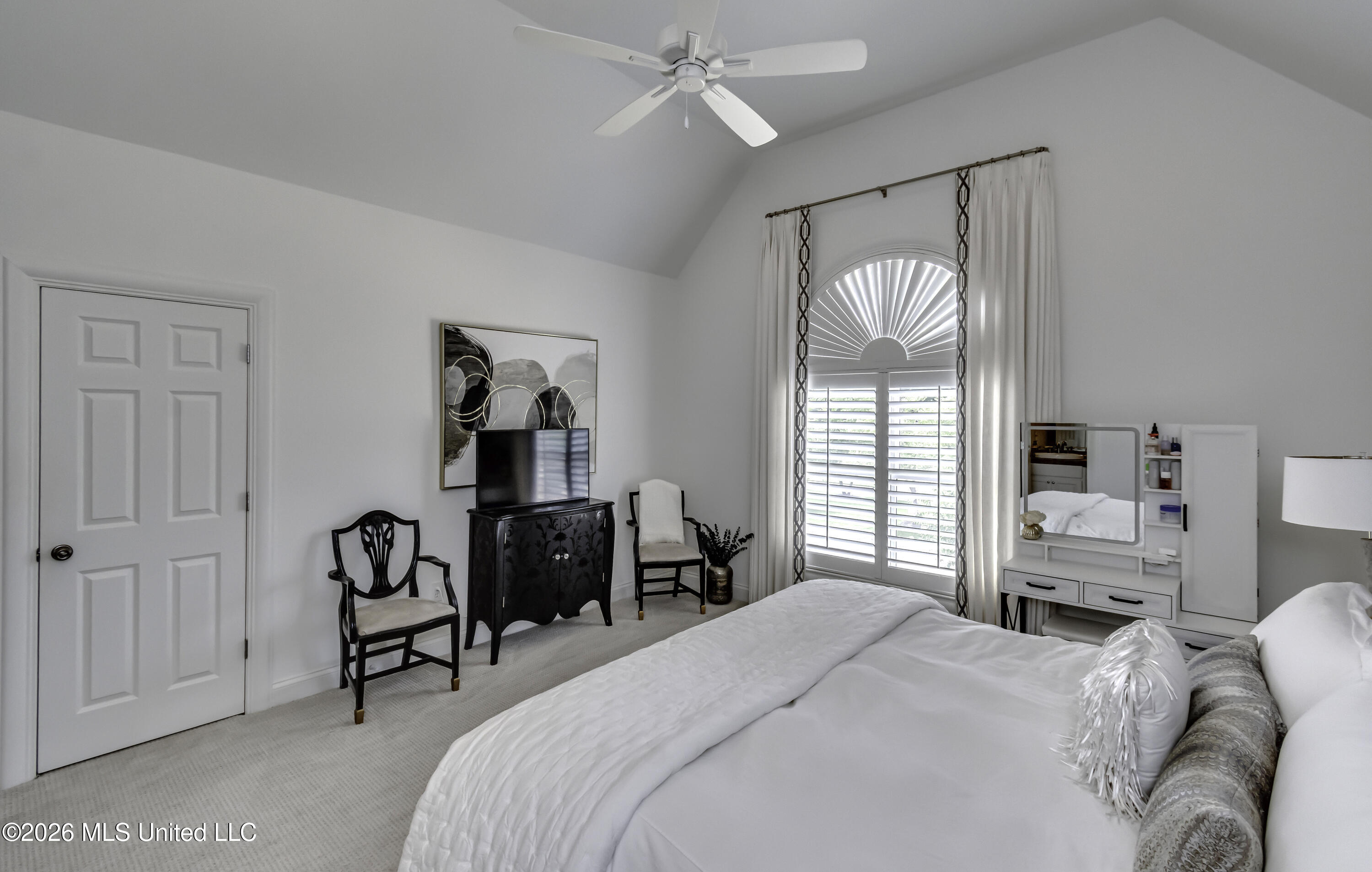 107 Carlton Boulevard Property Photo 77