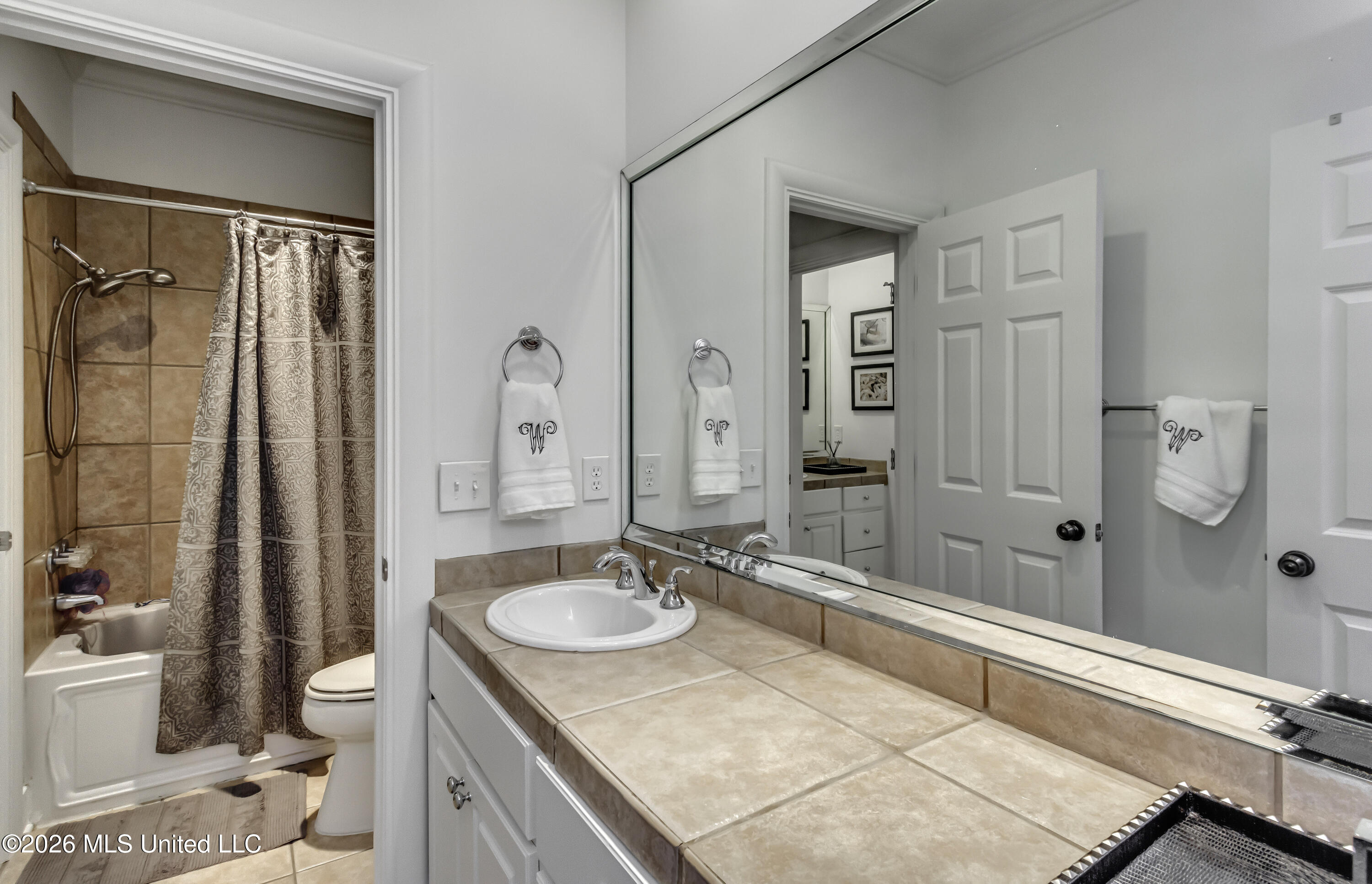 107 Carlton Boulevard Property Photo 87
