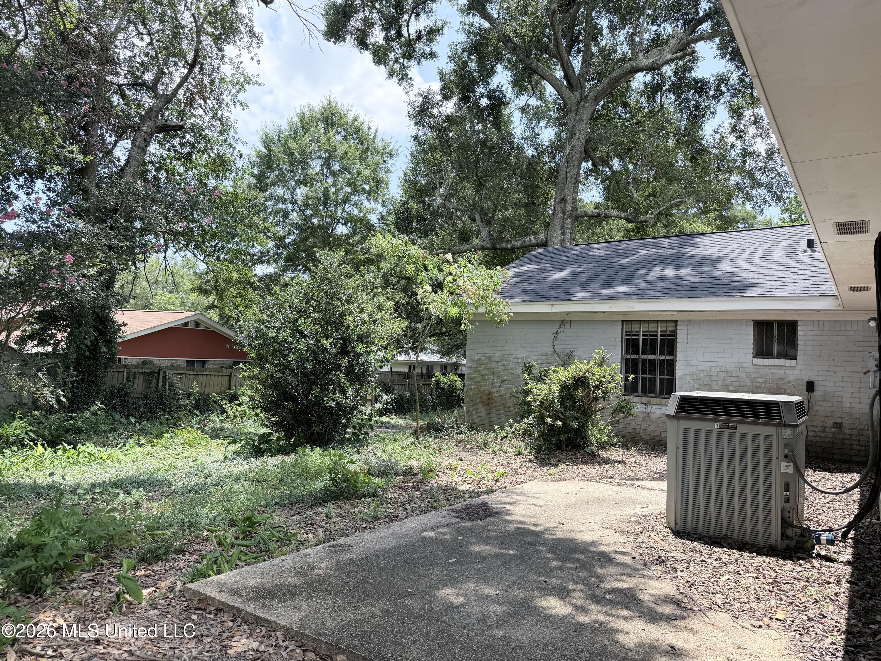 11065 E Dogwood Drive Property Photo 4