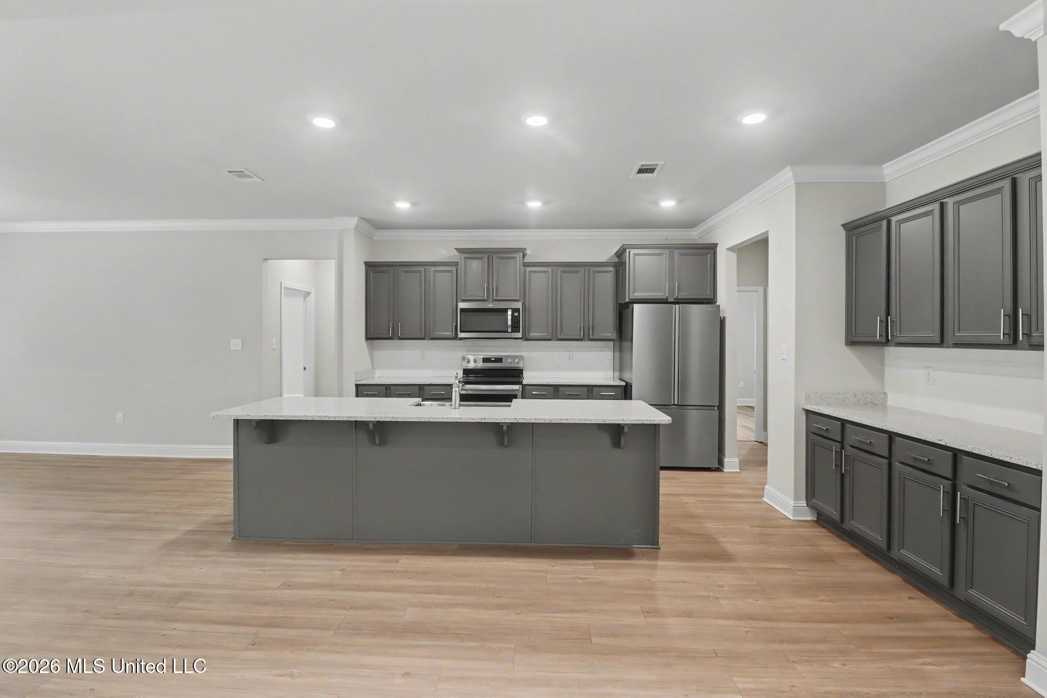 7073 Glen Eagle Drive Property Photo 8