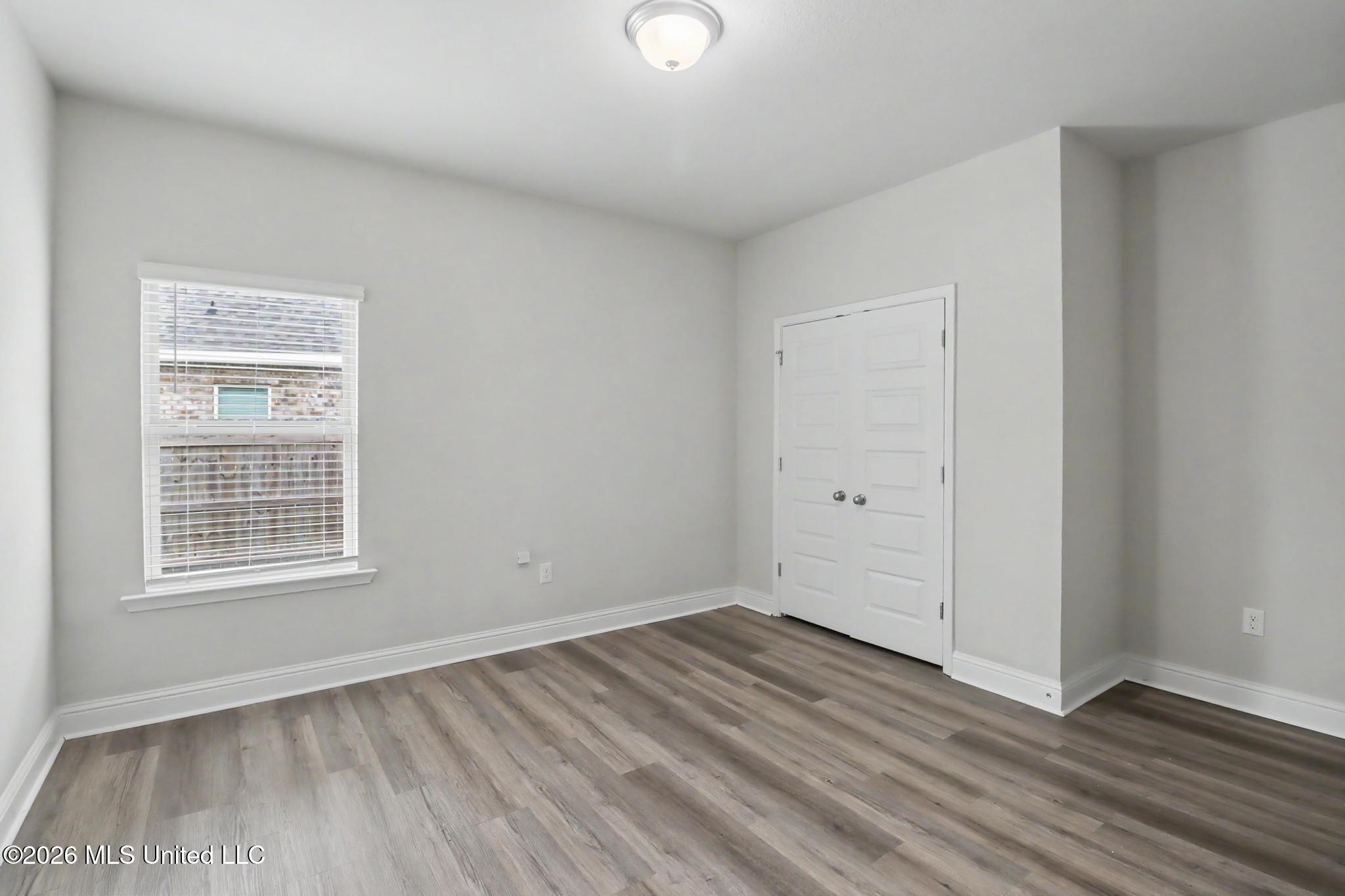 7073 Glen Eagle Drive Property Photo 15