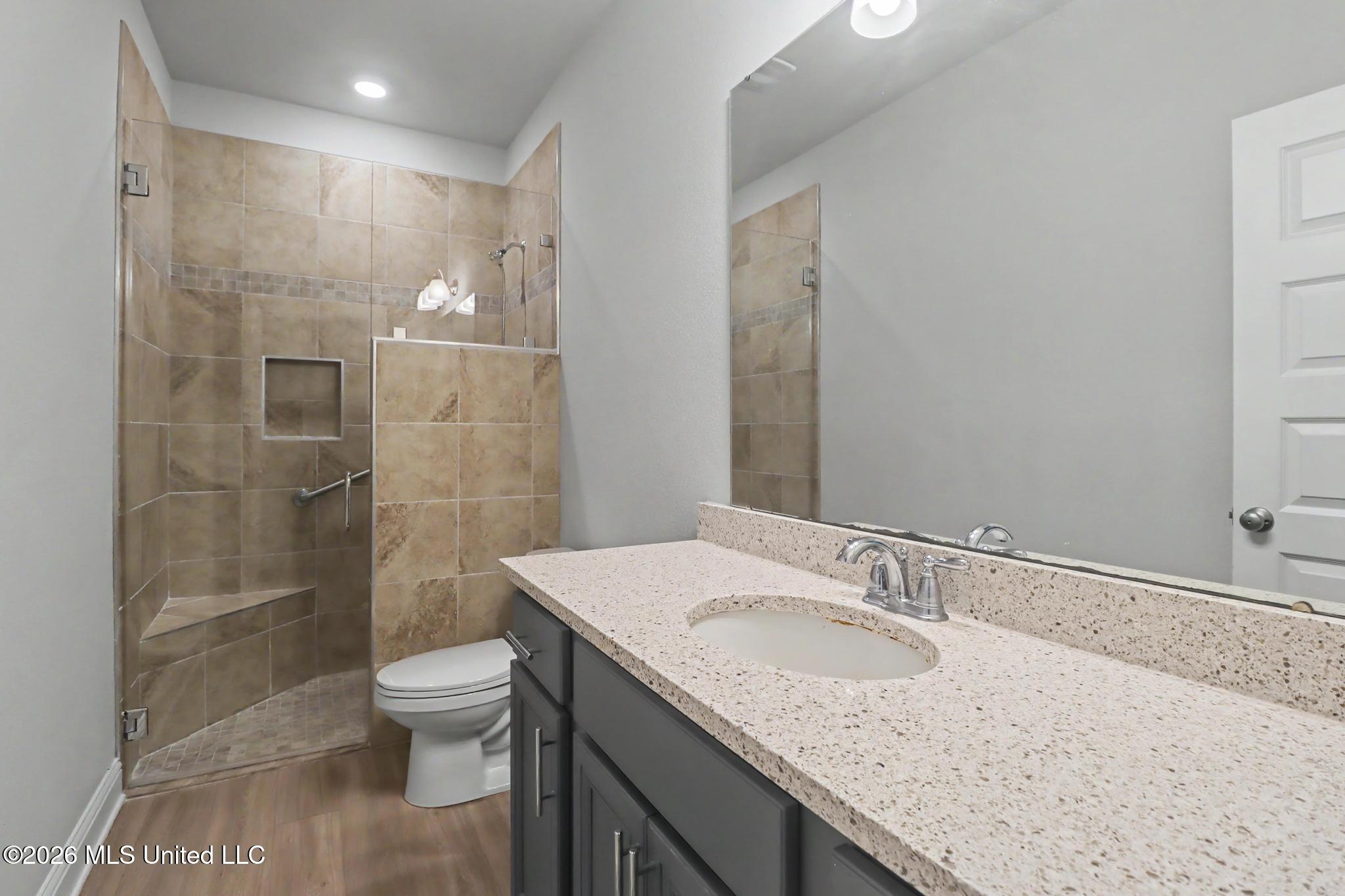 7073 Glen Eagle Drive Property Photo 16