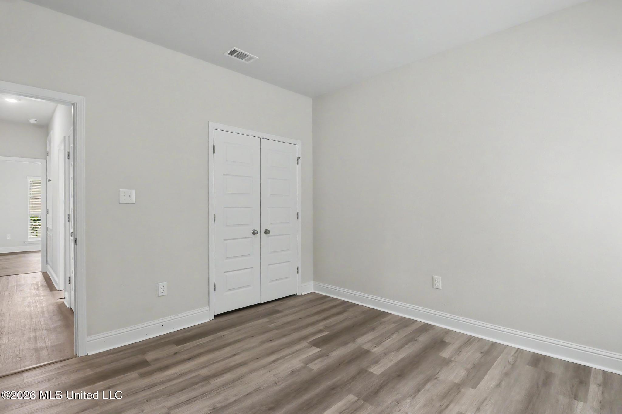 7073 Glen Eagle Drive Property Photo 25