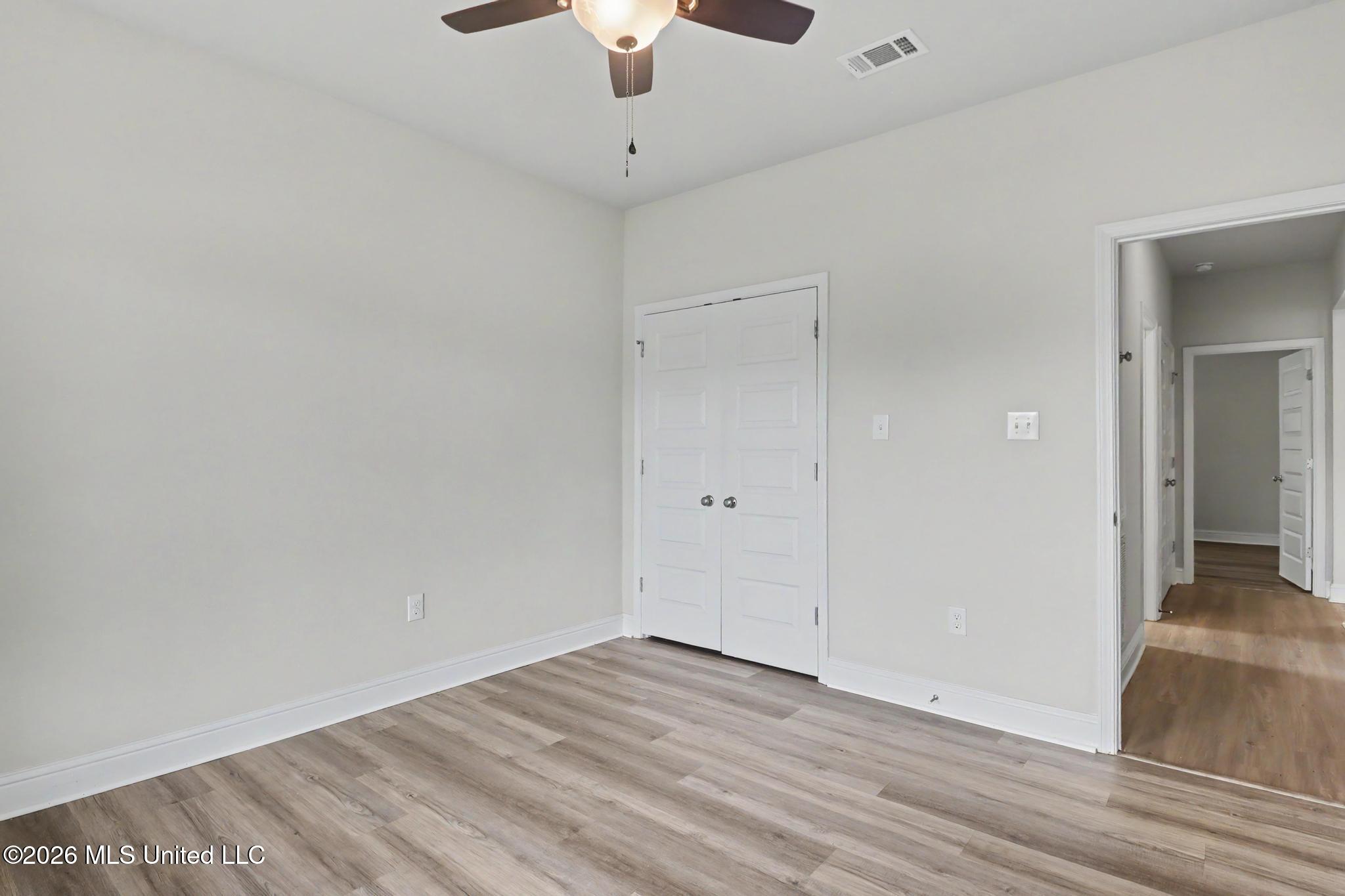 7073 Glen Eagle Drive Property Photo 30