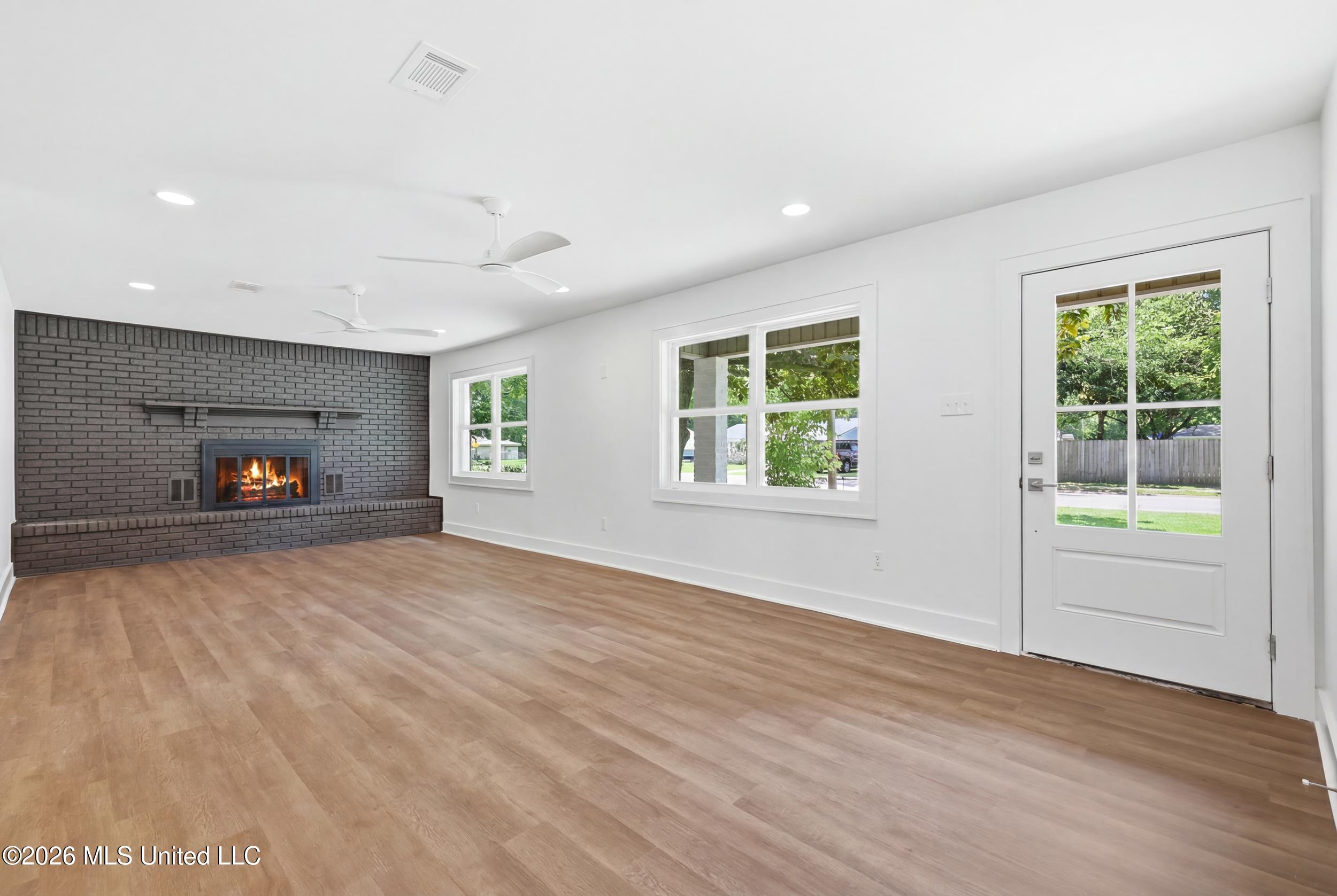 208 Mitchell Street Property Photo 2