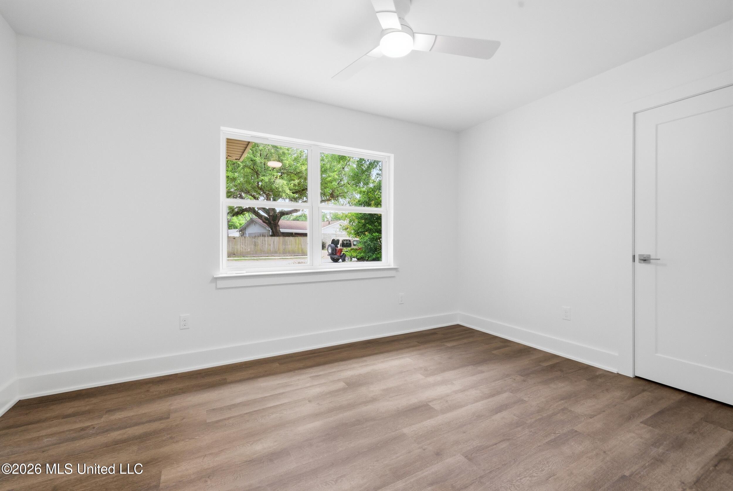 208 Mitchell Street Property Photo 16