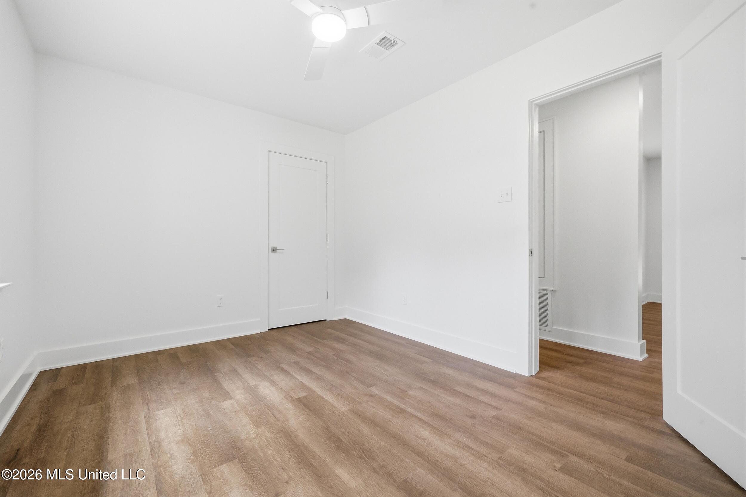 208 Mitchell Street Property Photo 17
