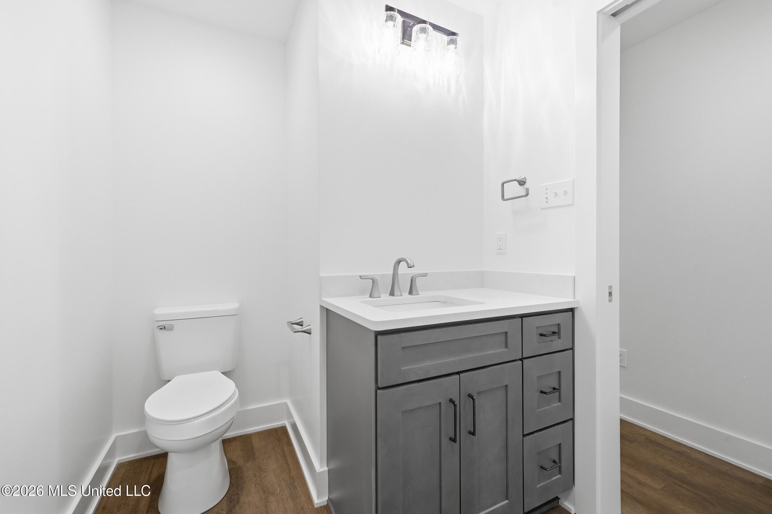 208 Mitchell Street Property Photo 18