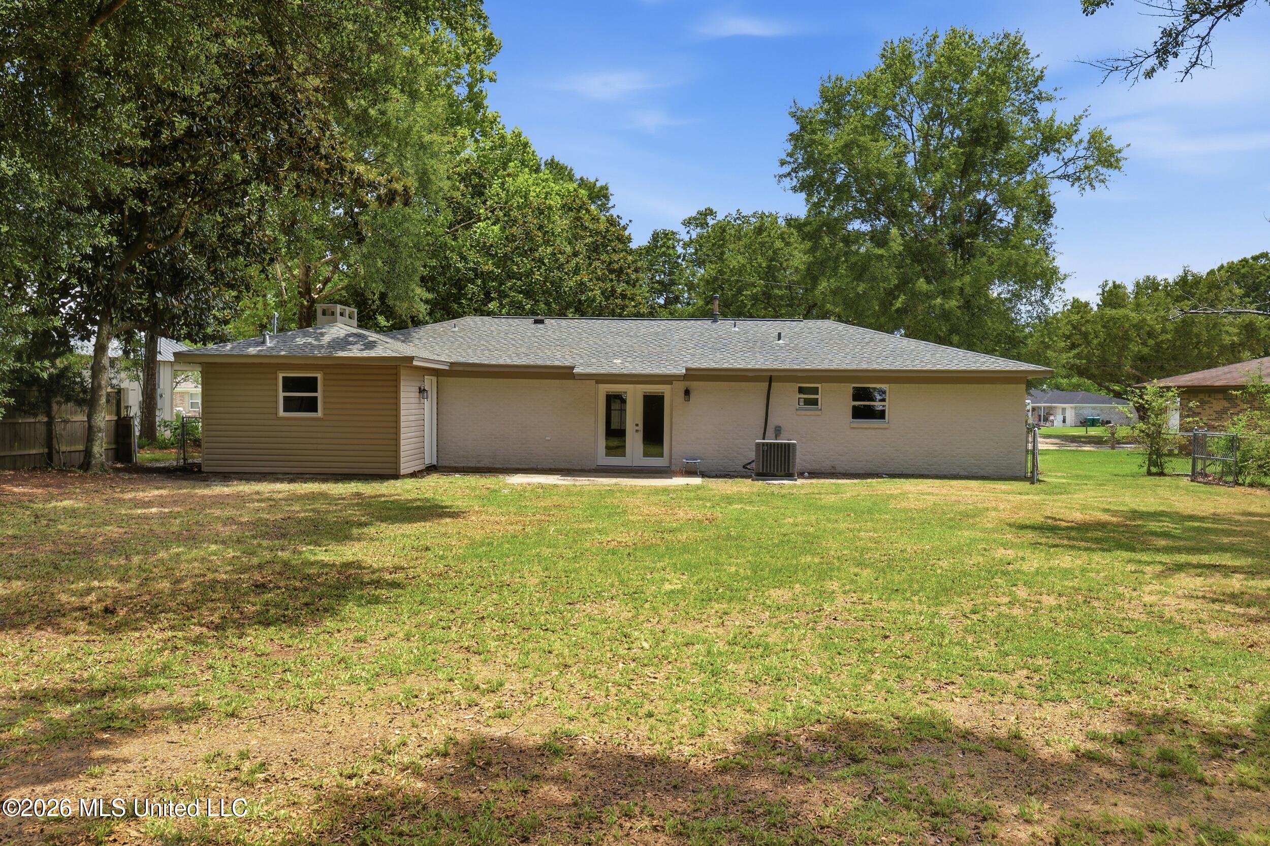 208 Mitchell Street Property Photo 27