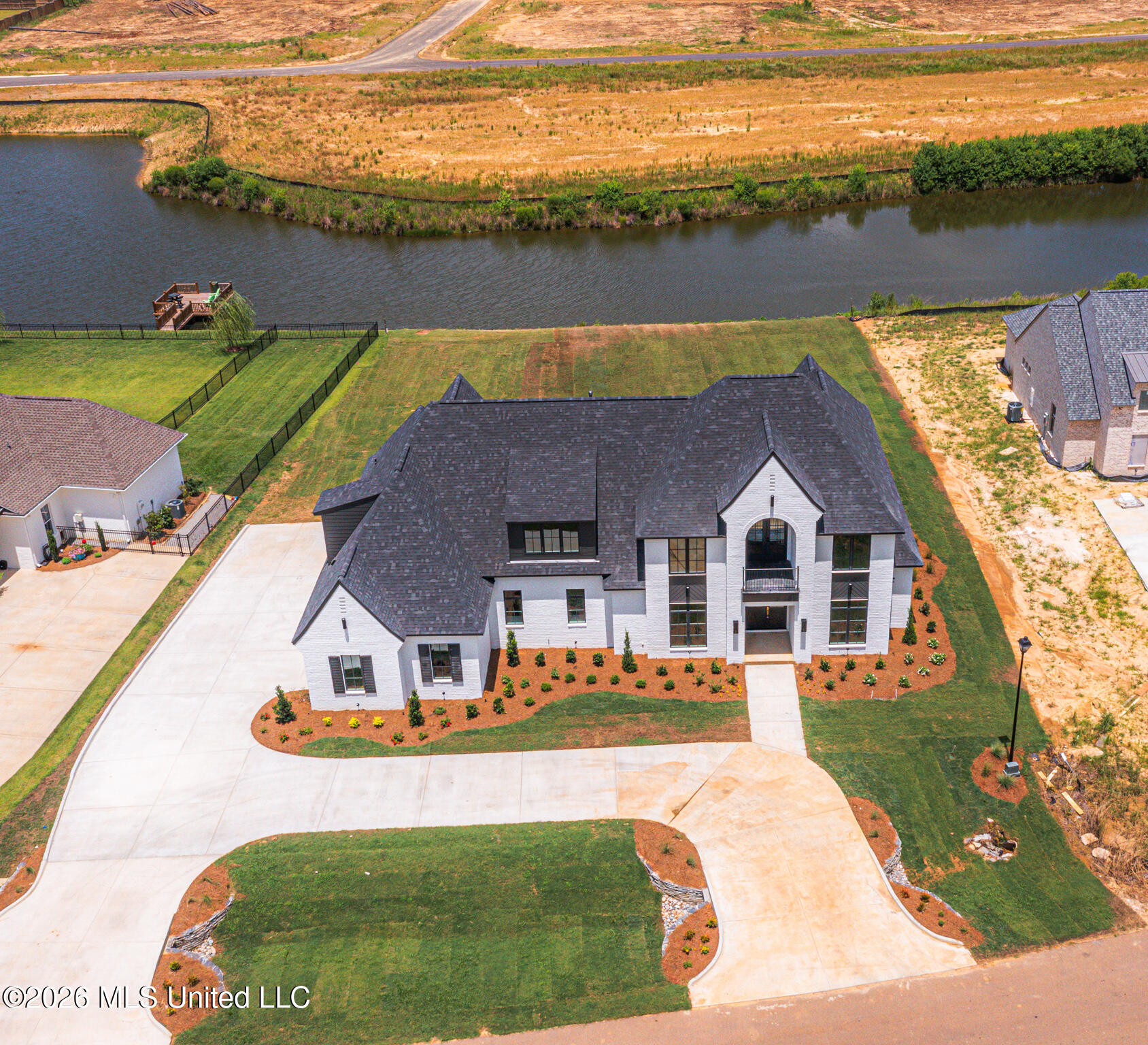 174 Westlake Circle