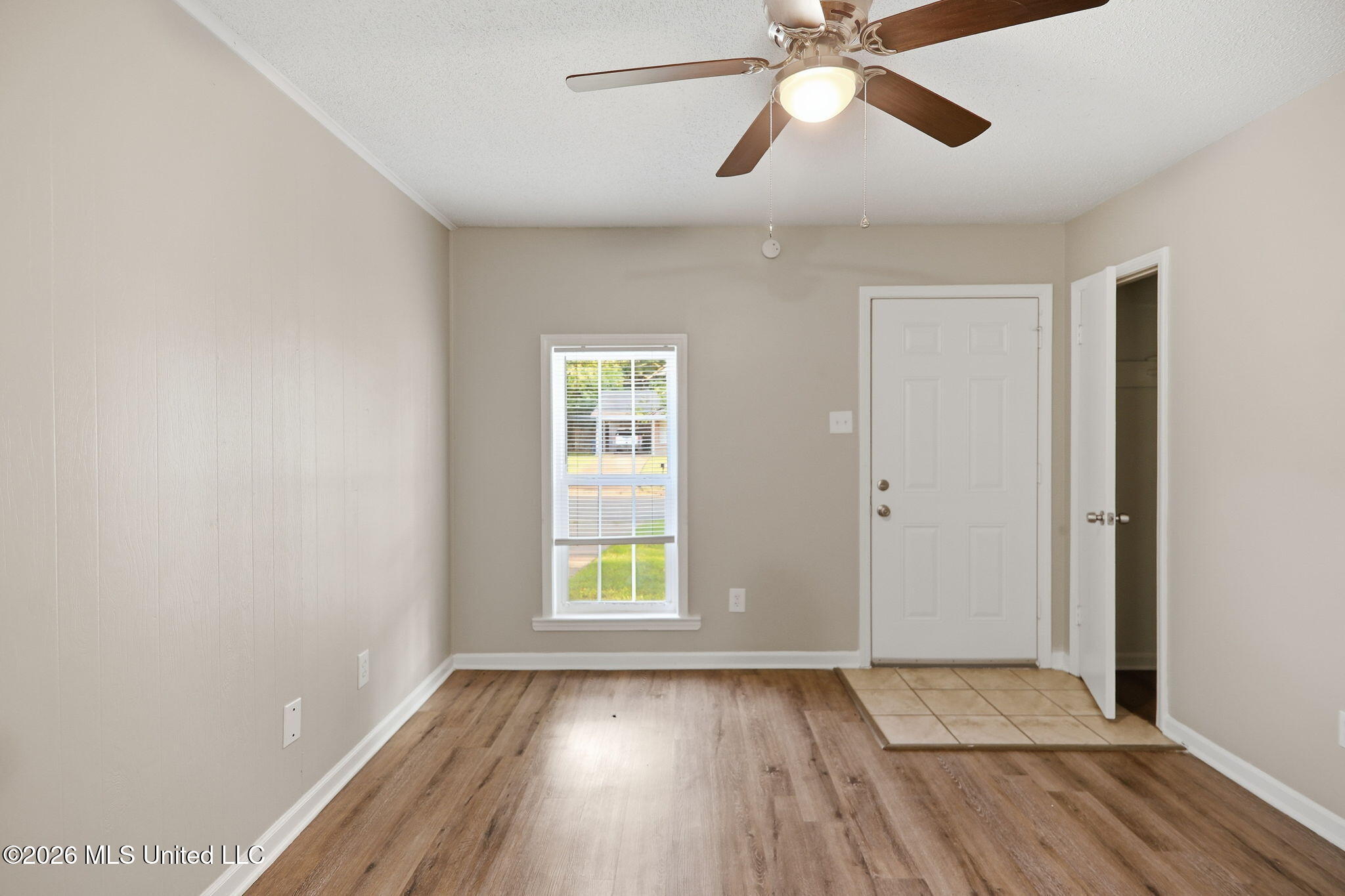3135 Forest Glen Drive Property Photo 7