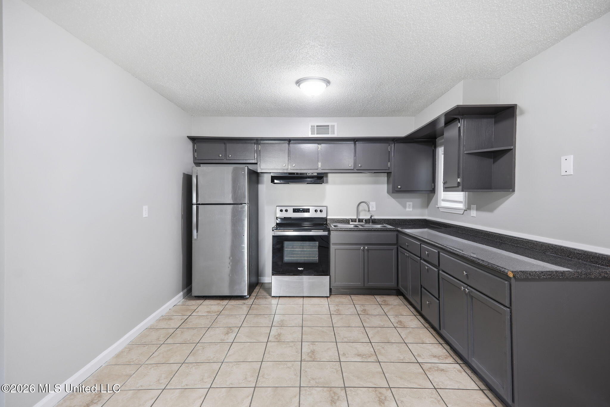 3135 Forest Glen Drive Property Photo 15