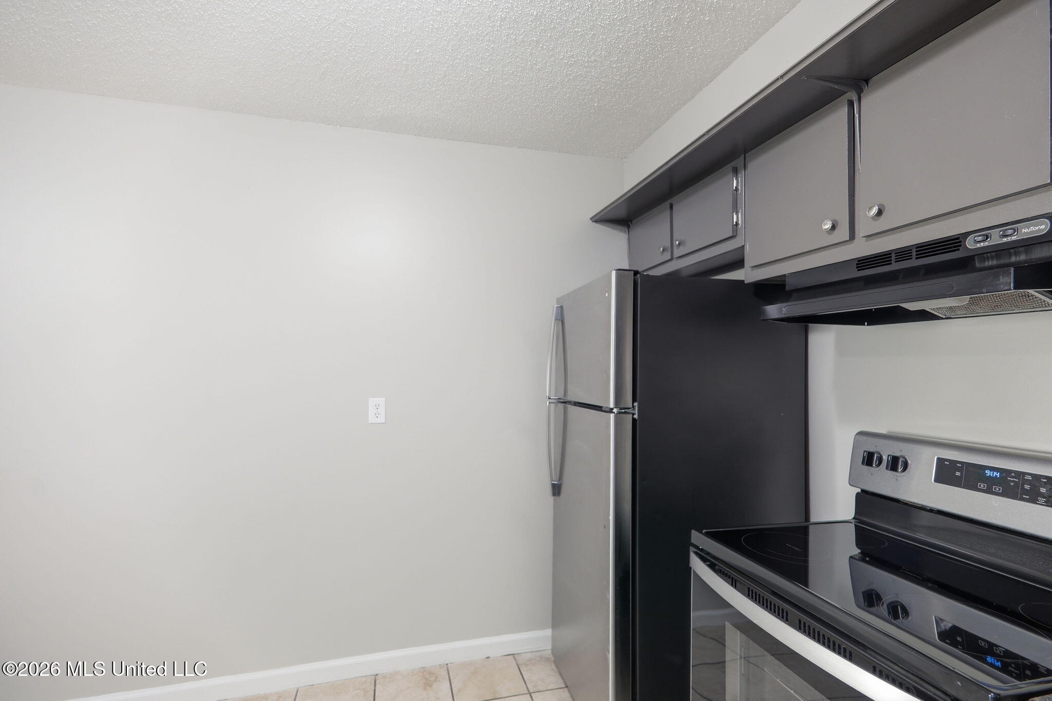 3135 Forest Glen Drive Property Photo 18