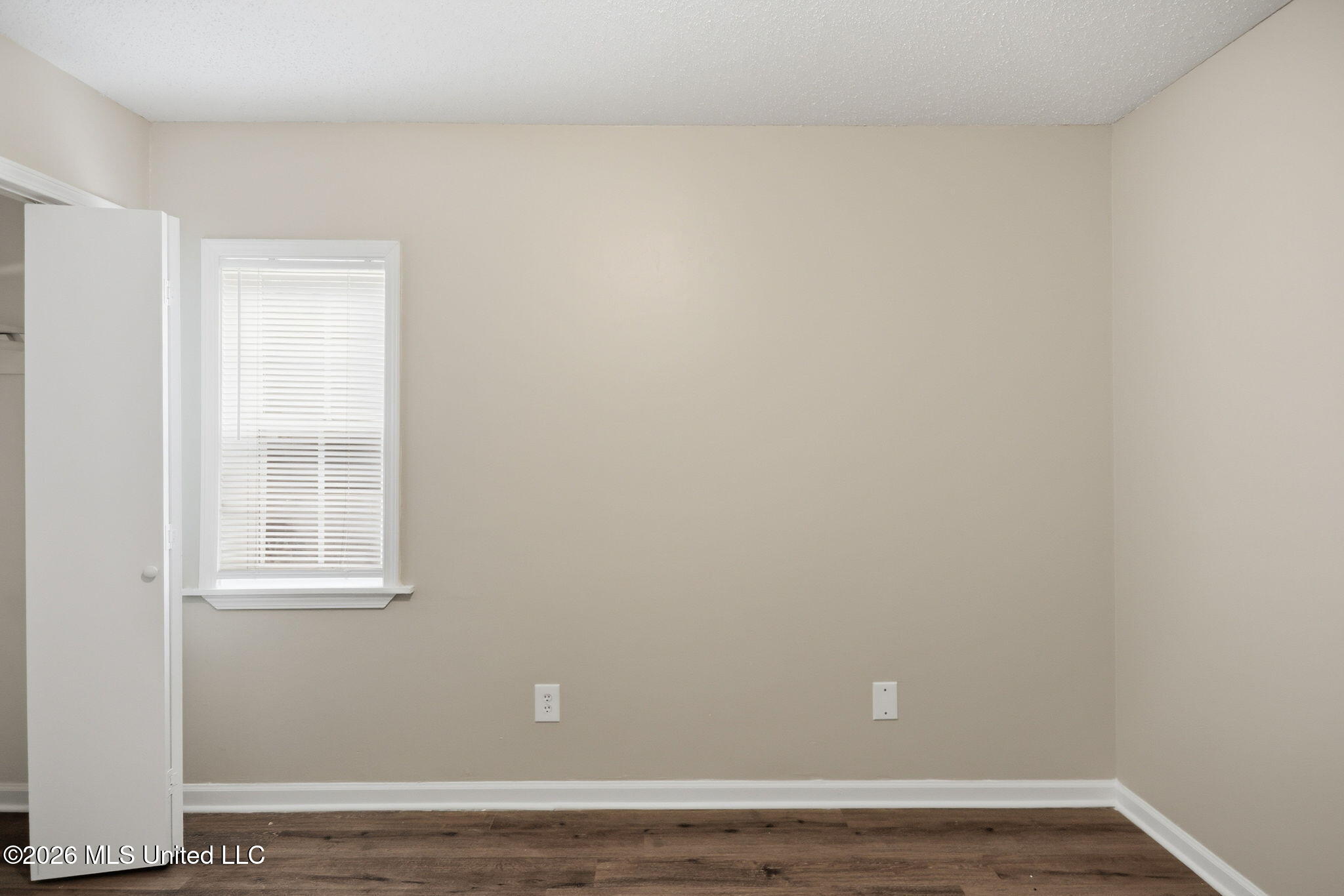 3135 Forest Glen Drive Property Photo 29