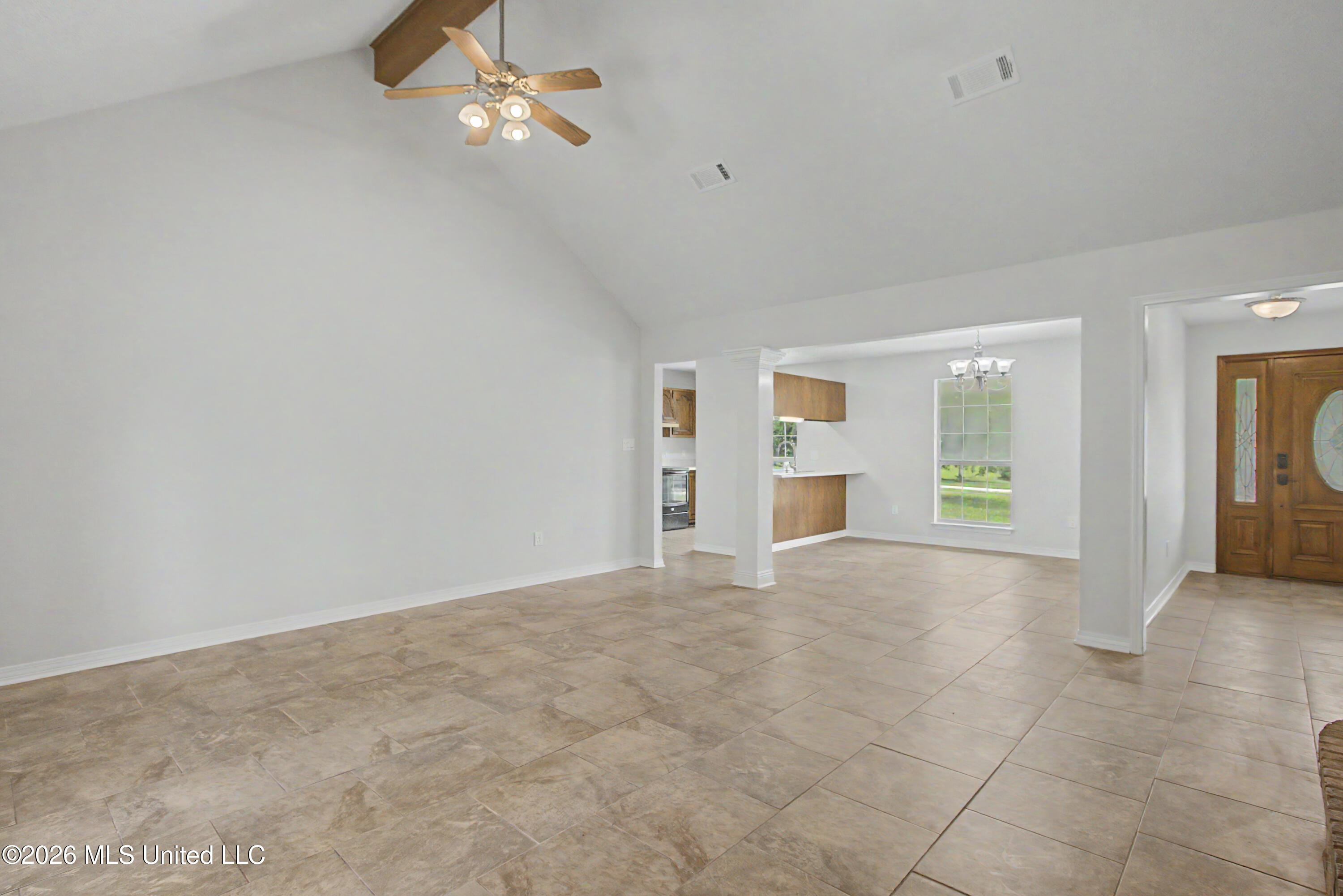 15553 Village Circle Property Photo 9