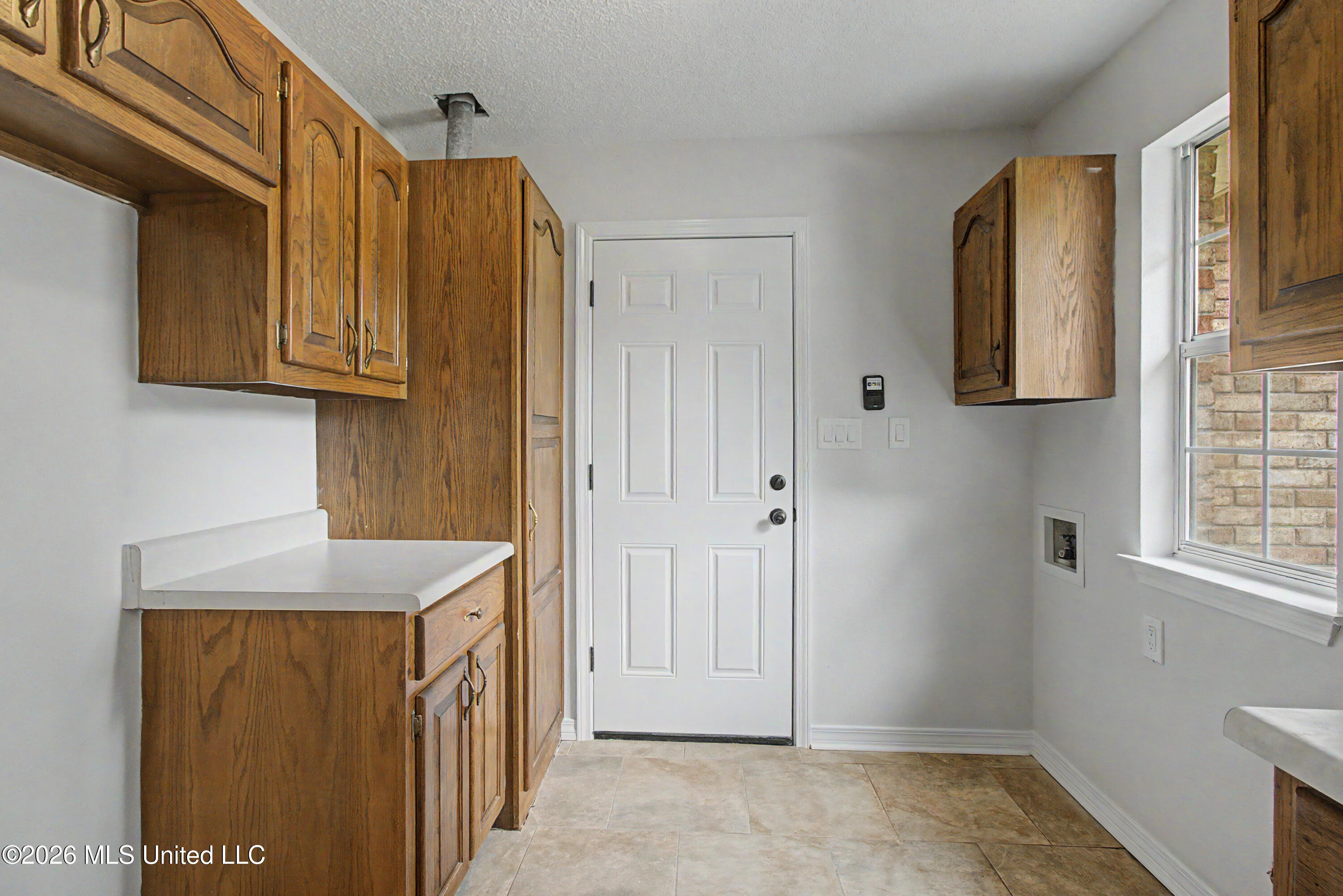 15553 Village Circle Property Photo 10