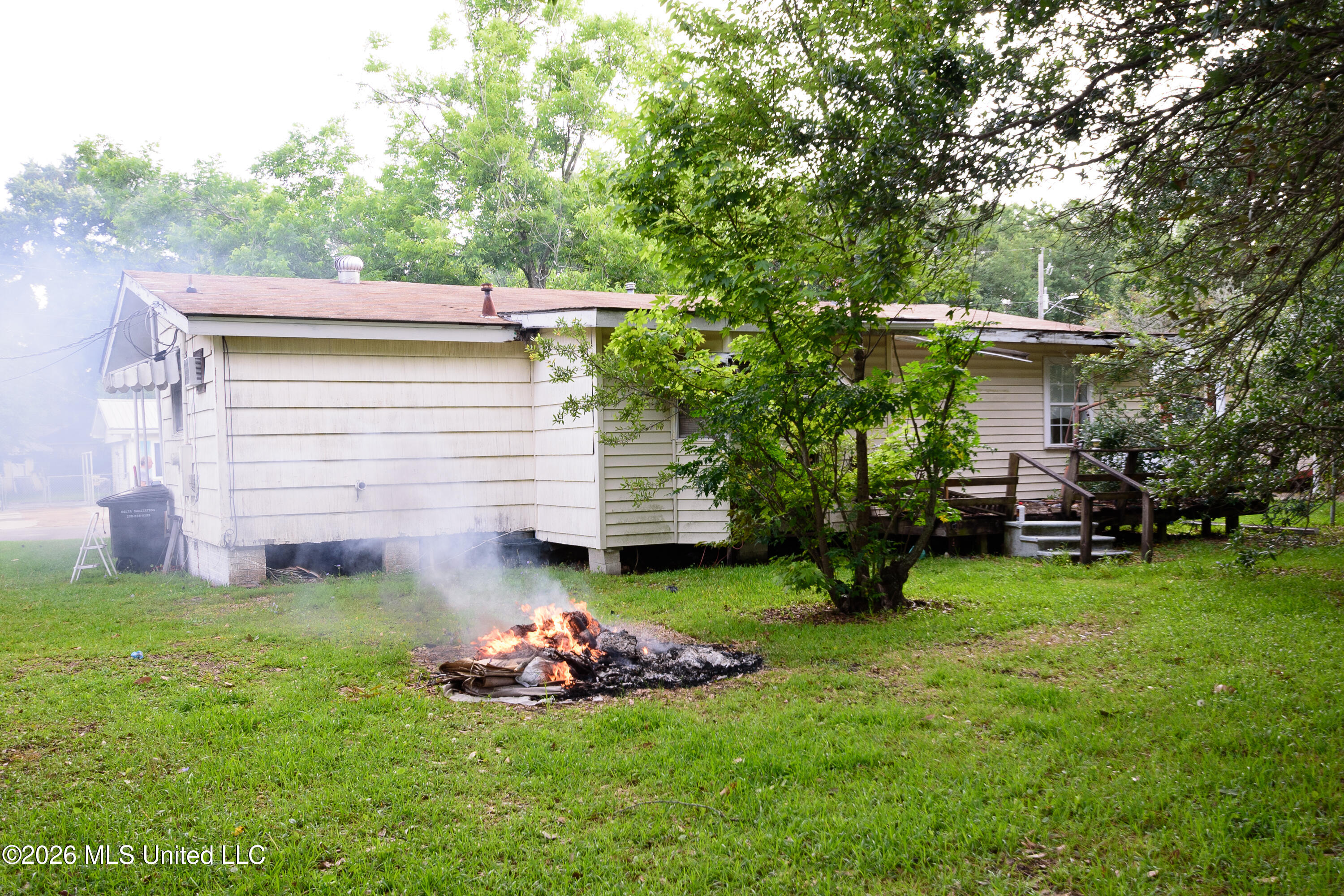 2818 Criswell Avenue Property Photo 5