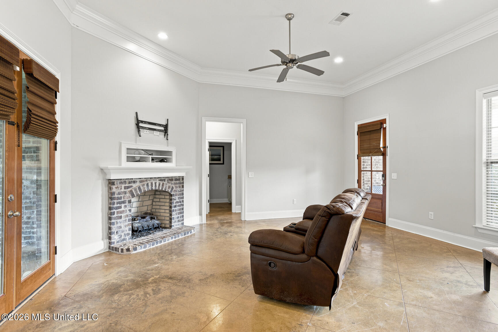 134 Provonce Park Property Photo 3