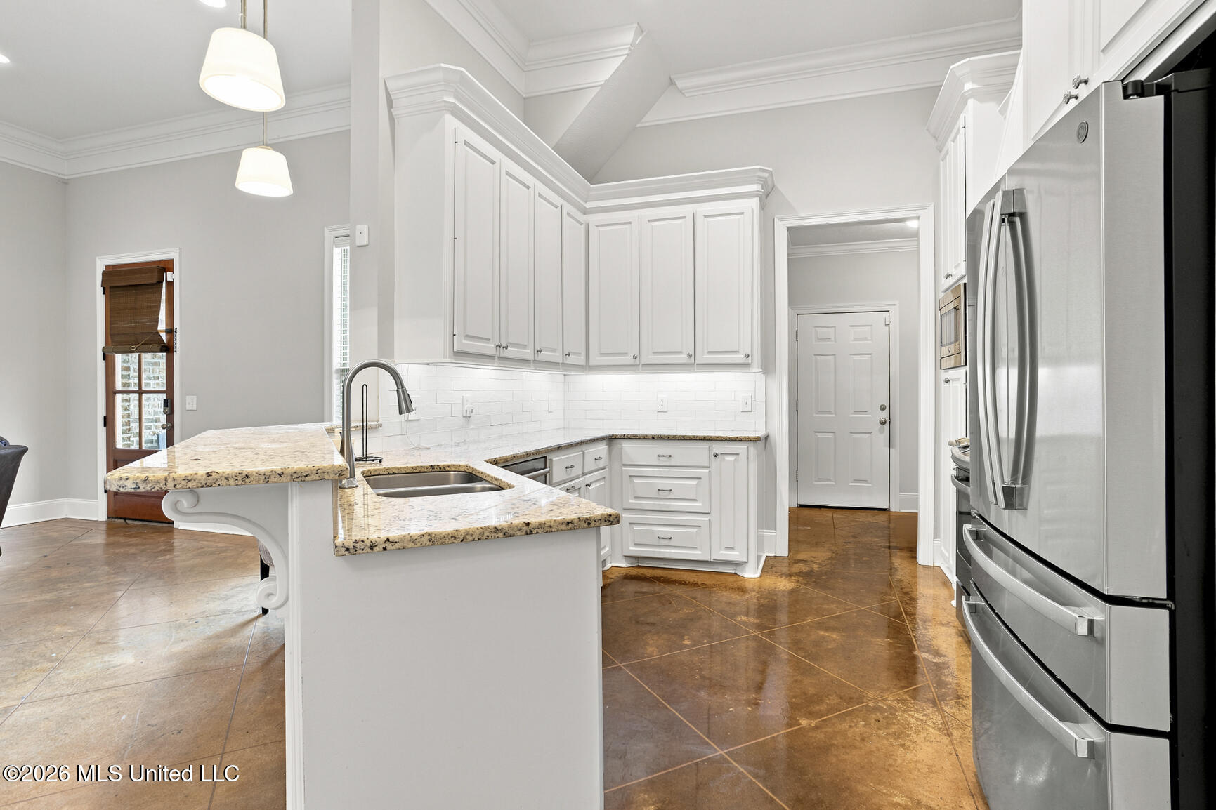 134 Provonce Park Property Photo 5