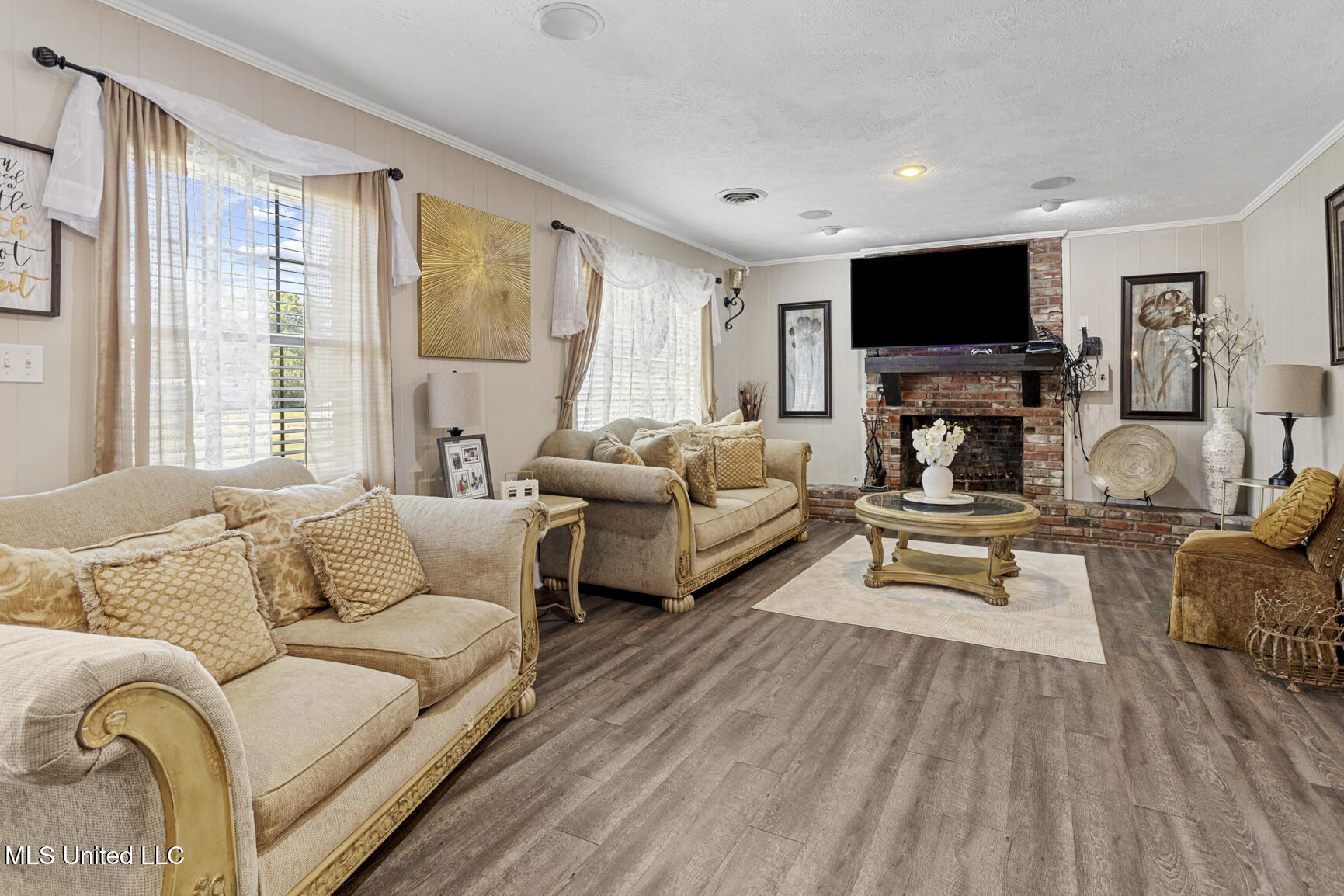 13900 Eagle Bend Road Property Photo 5