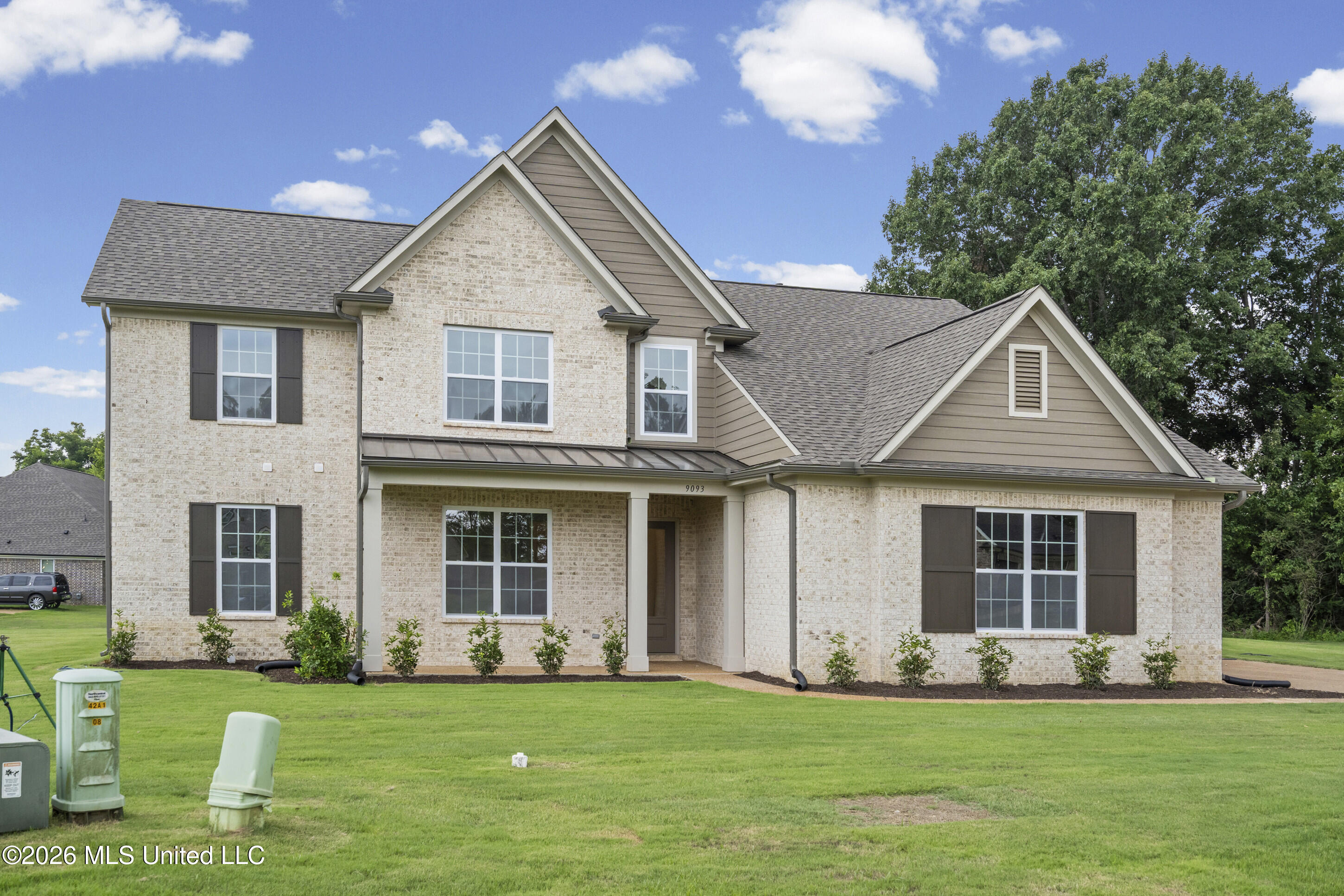 9093 Apple Orchard Cove Property Photo 2