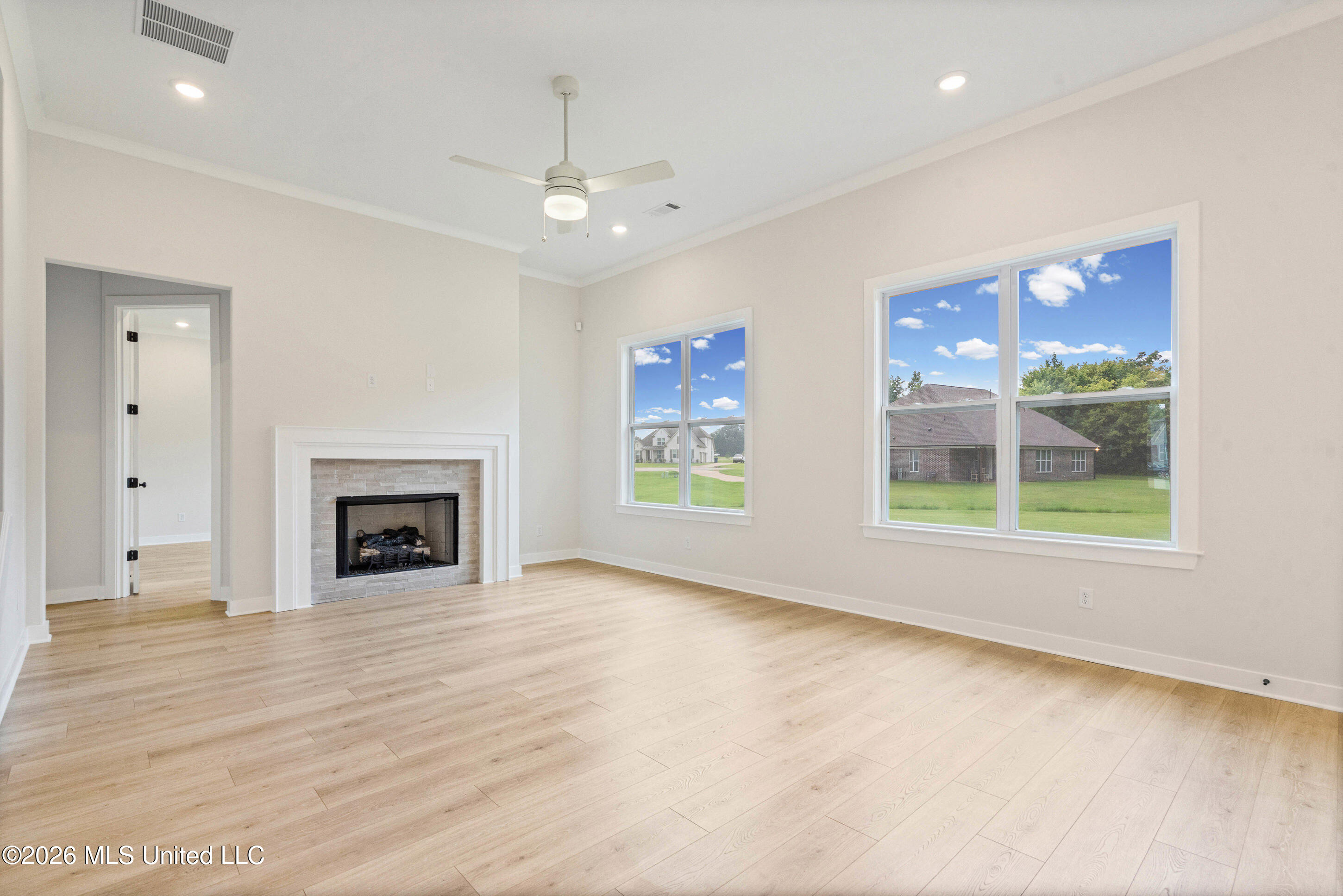 9093 Apple Orchard Cove Property Photo 5