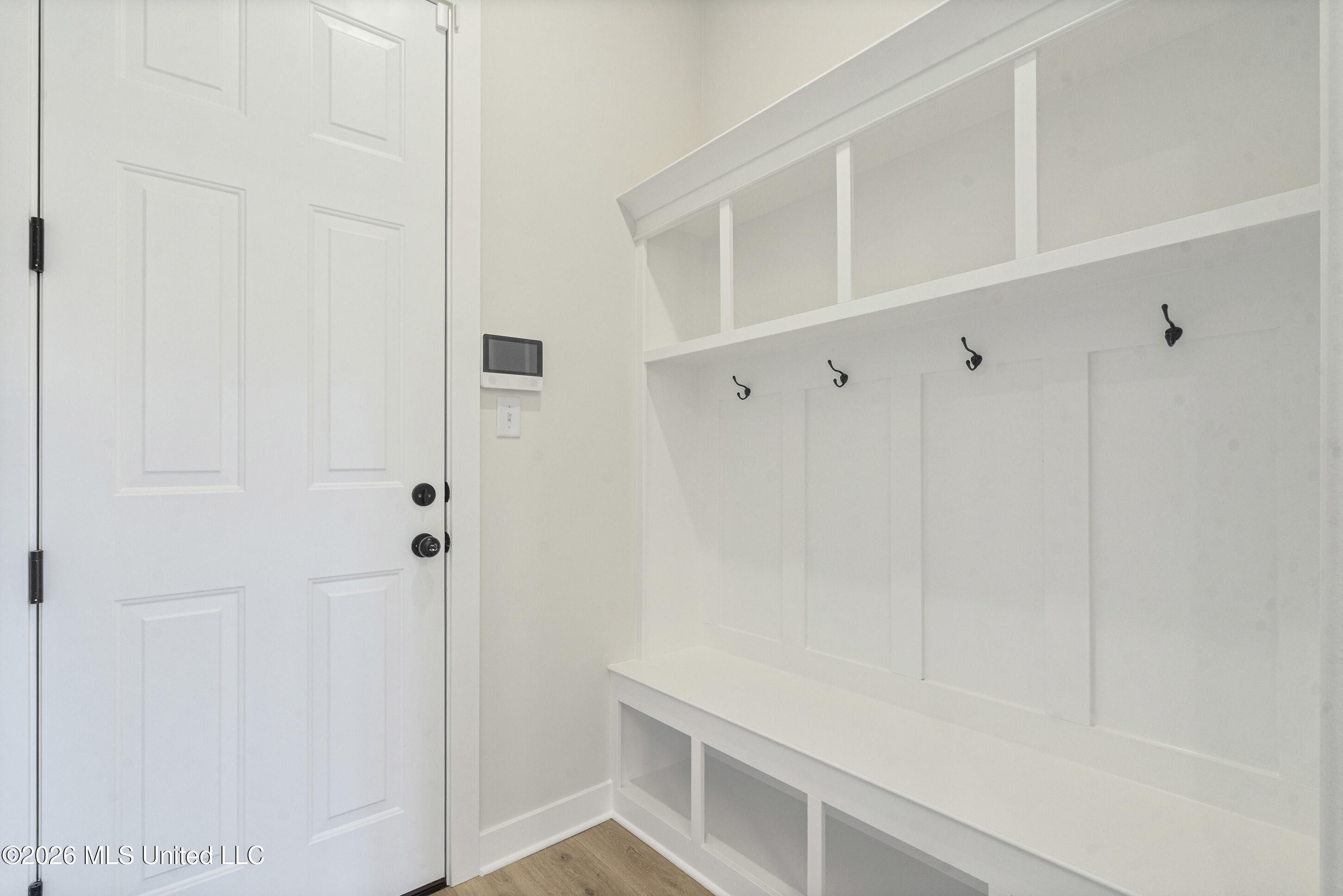 9093 Apple Orchard Cove Property Photo 15