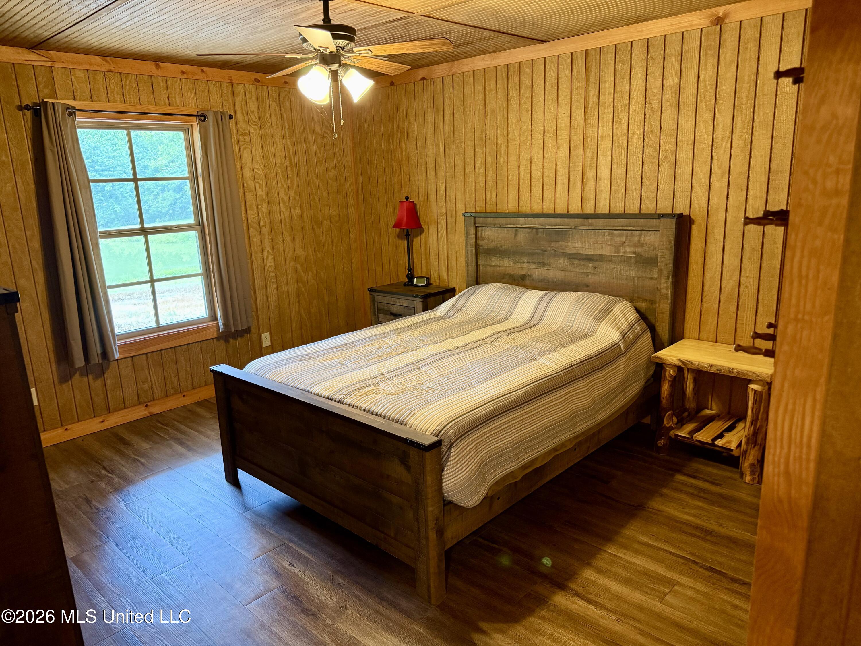 568 Smith Bailey Road Property Photo 11