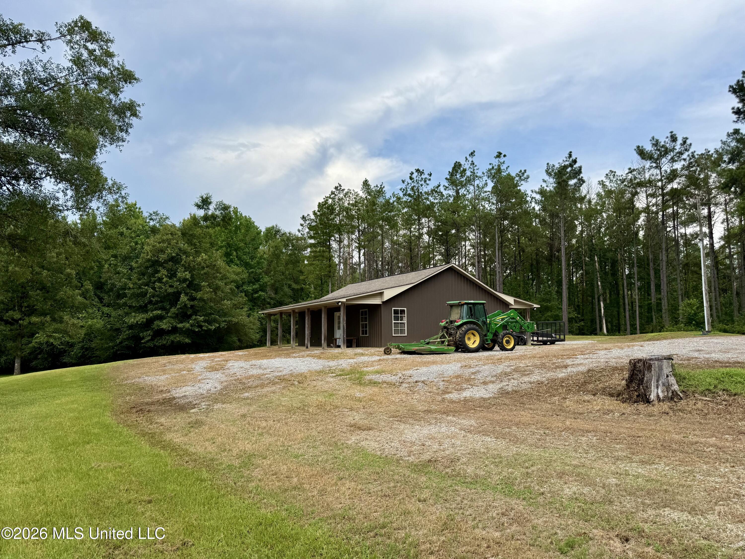 568 Smith Bailey Road Property Photo 17