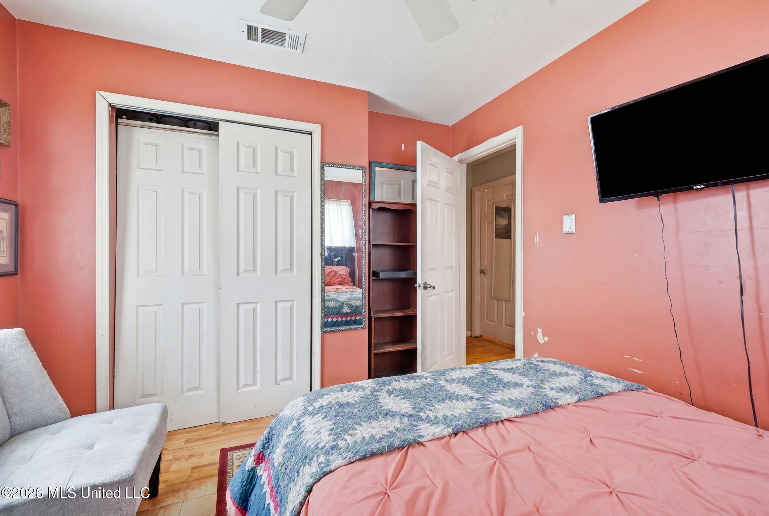 326 Magnolia Avenue Property Photo 15