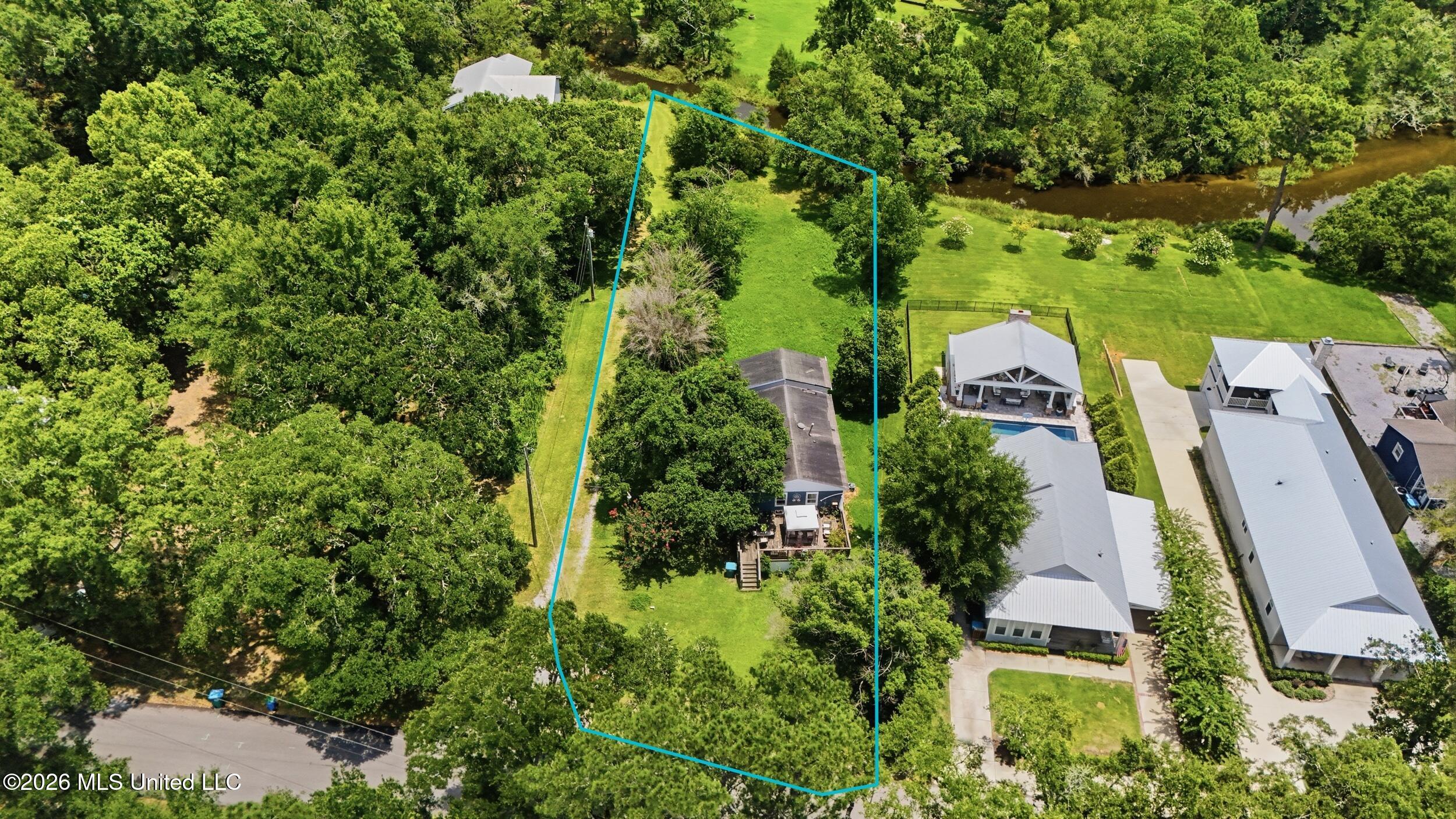 326 Magnolia Avenue Property Photo 38