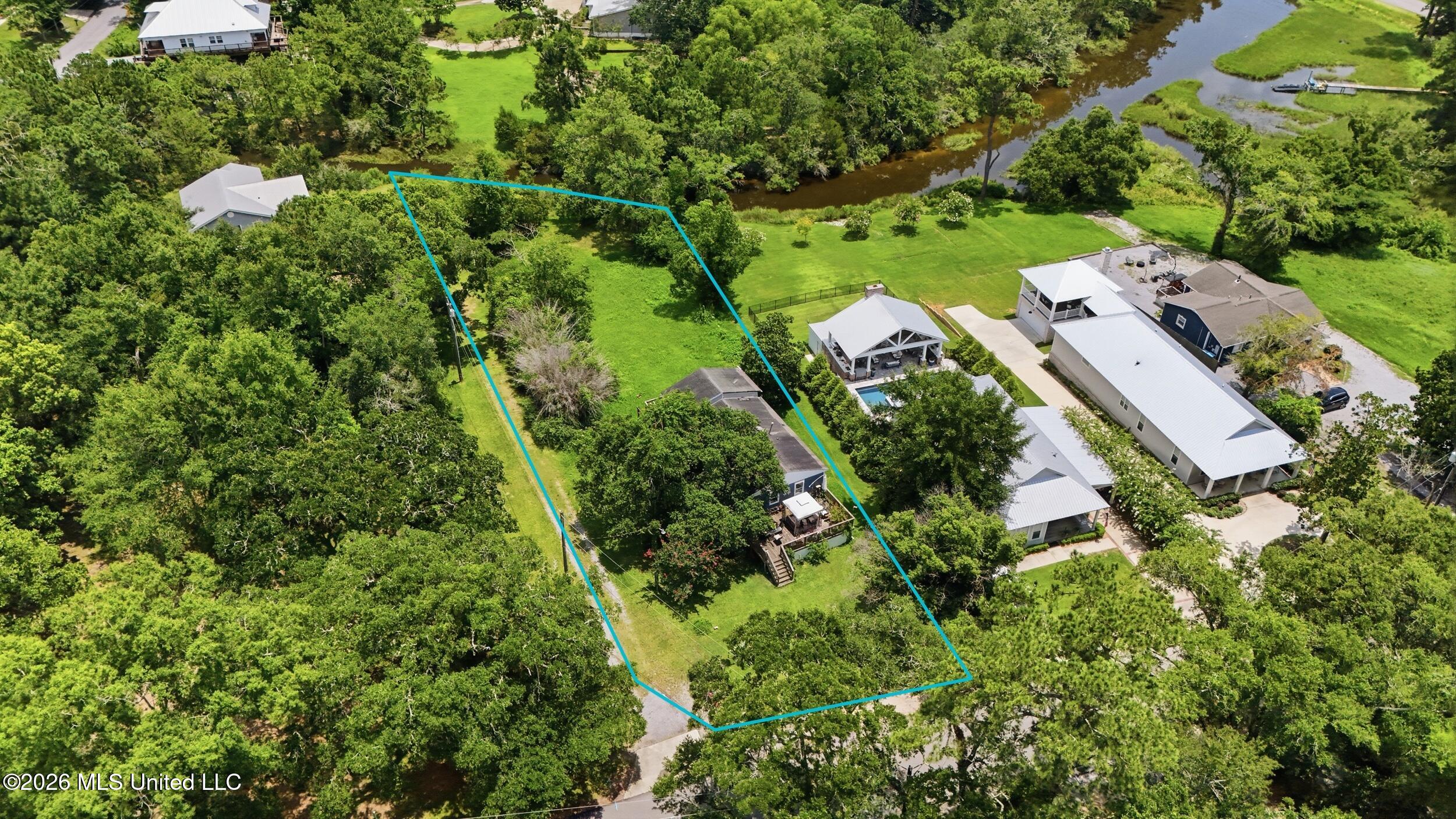 326 Magnolia Avenue Property Photo 39