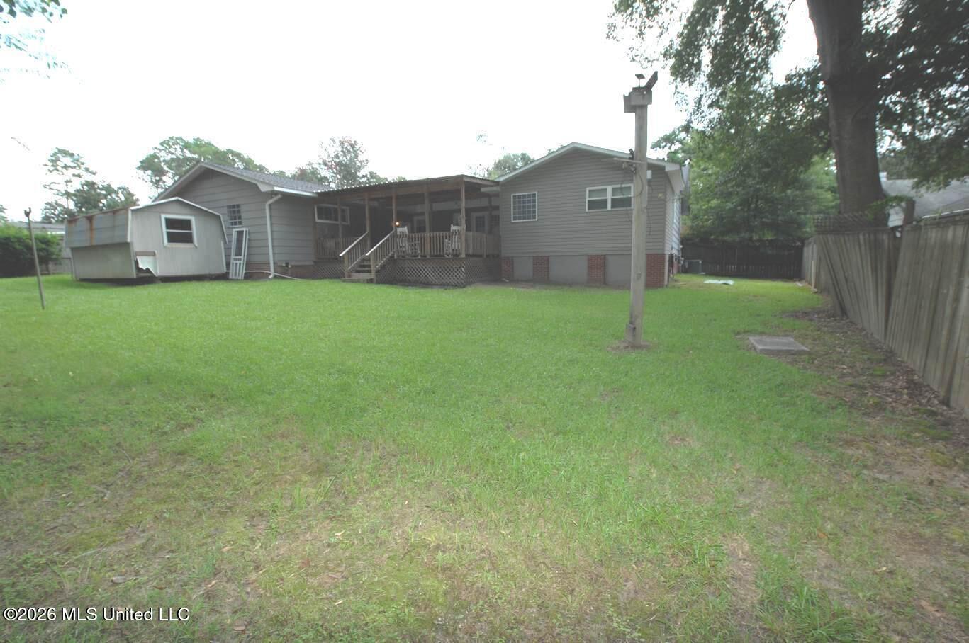 1211 Carter Drive Property Photo 3