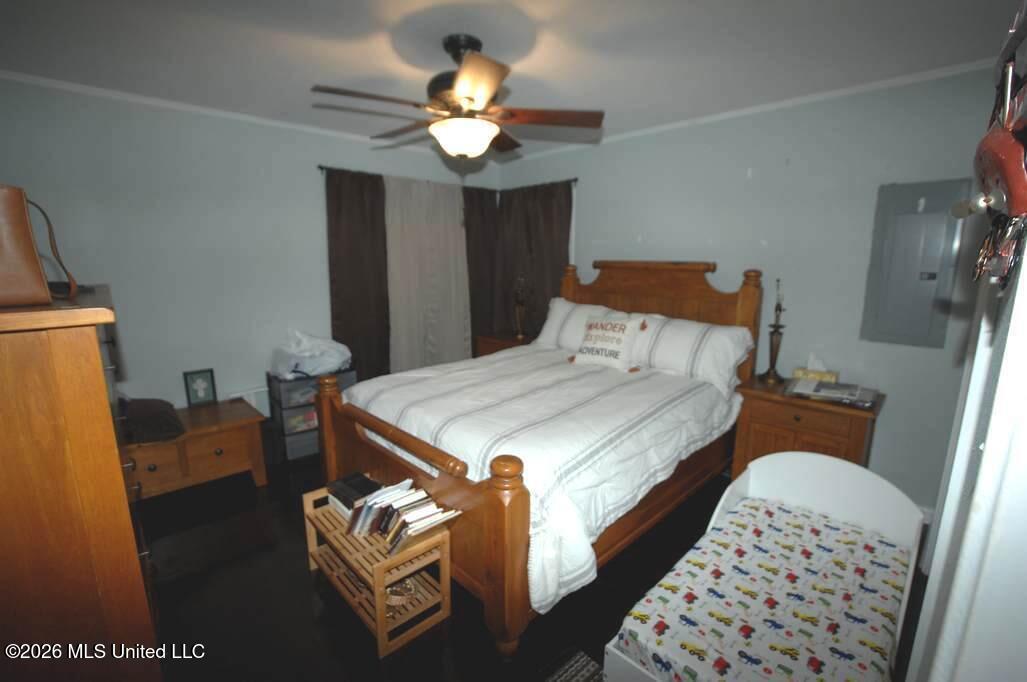 1211 Carter Drive Property Photo 13