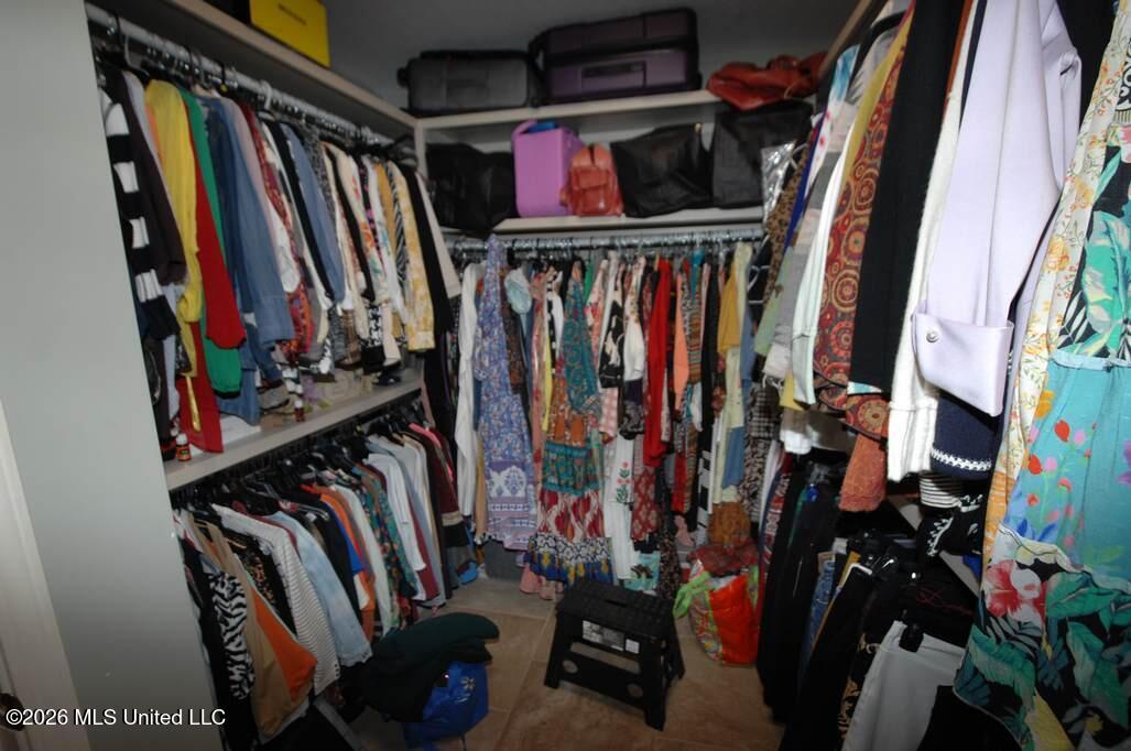 1211 Carter Drive Property Photo 16