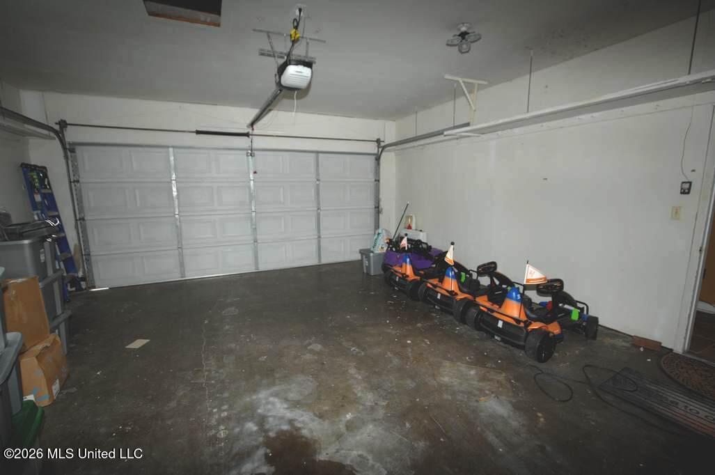 1211 Carter Drive Property Photo 20