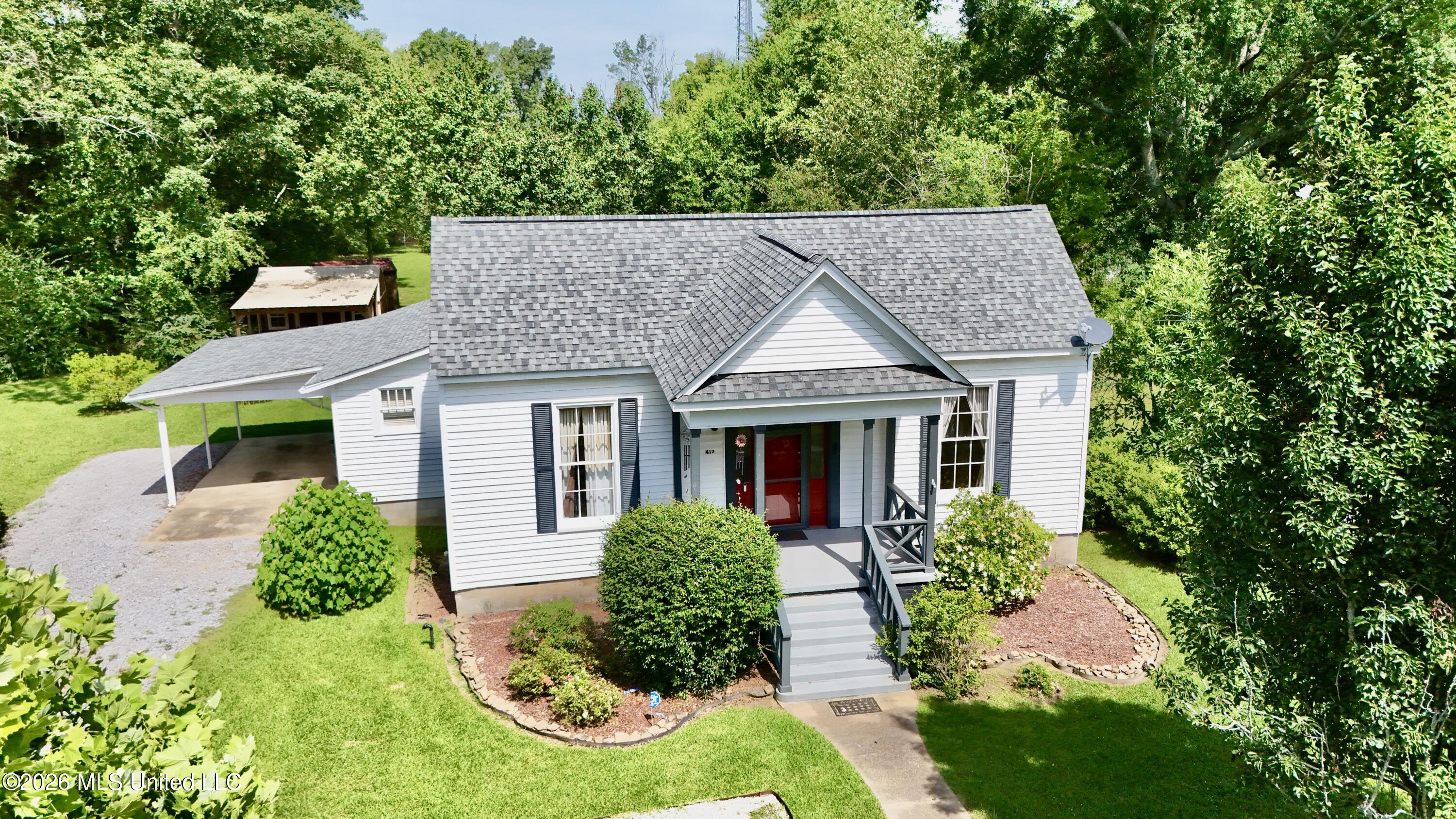 412 S Jackson Street Property Photo 14