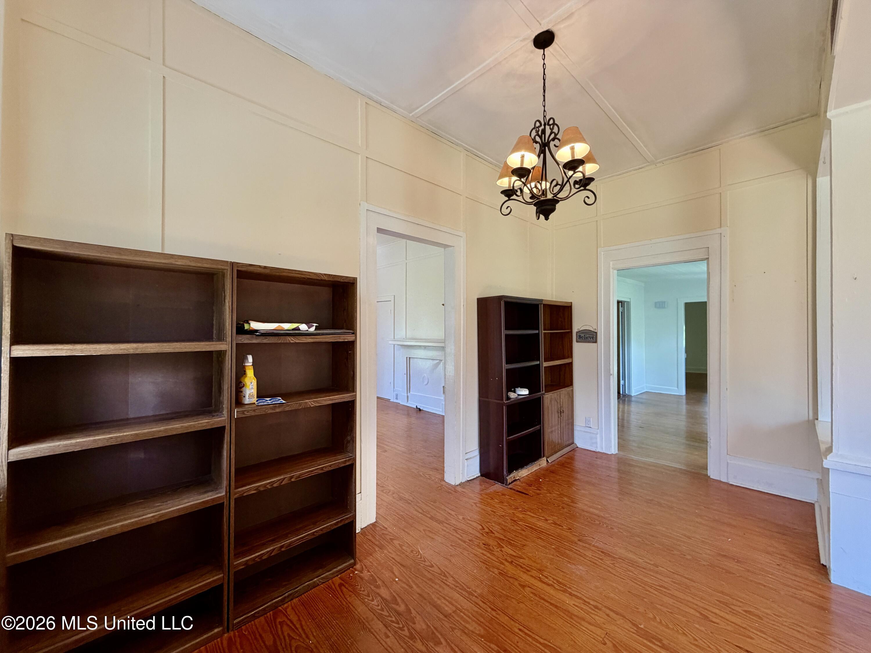412 S Jackson Street Property Photo 16
